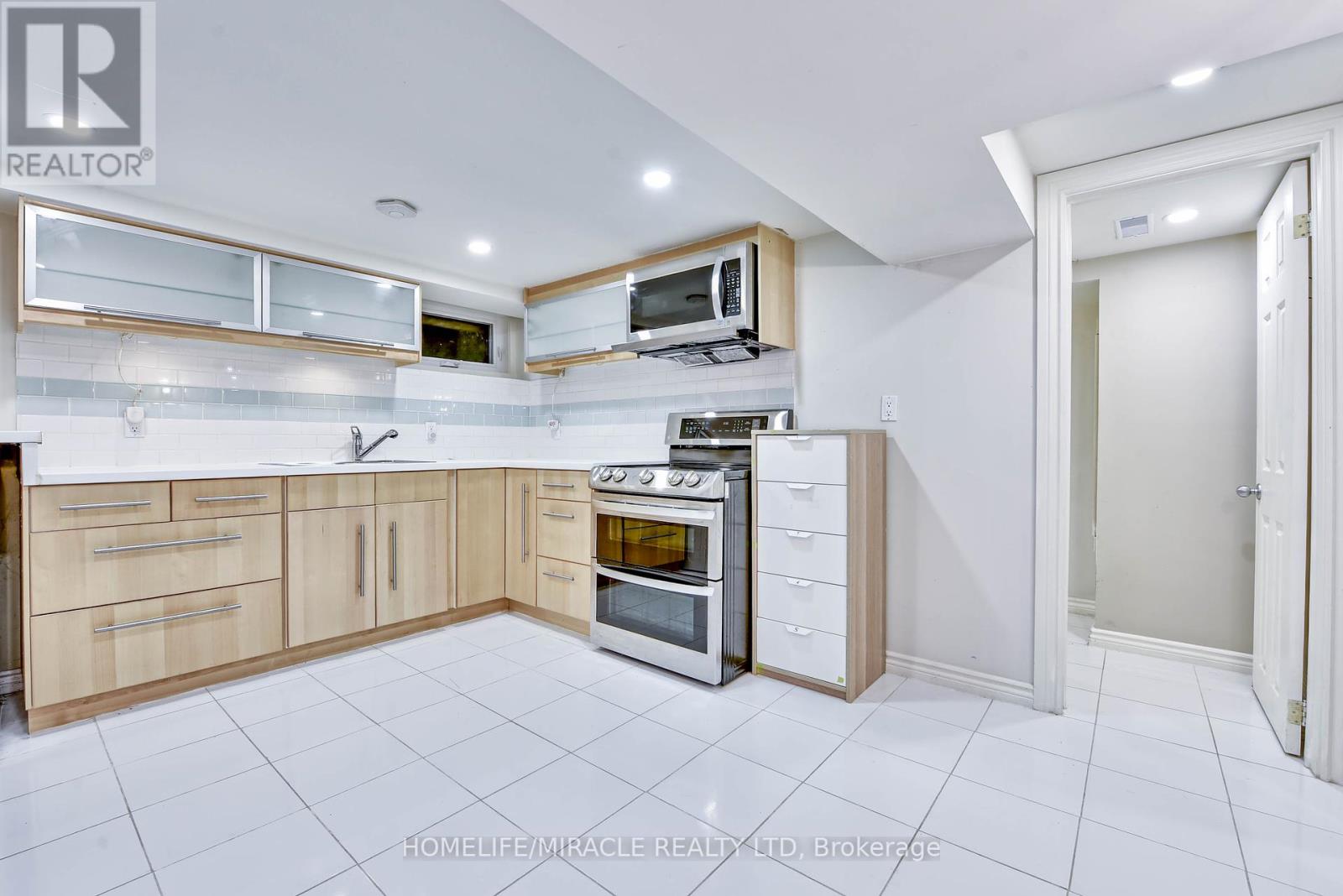 7596 Creditview Road, Brampton, Ontario  L6Y 0G5 - Photo 29 - W12426293