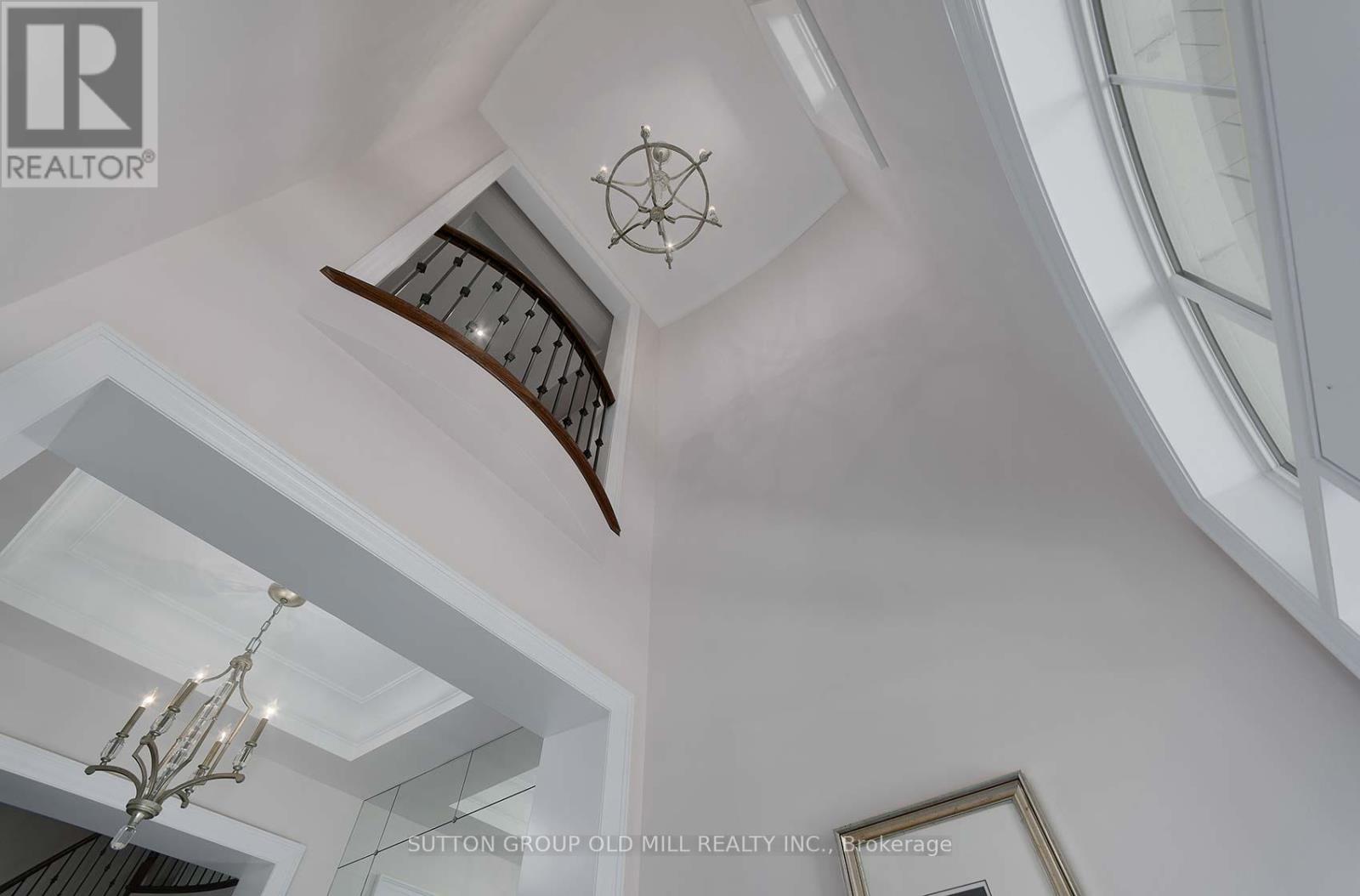 14 Canis Street, Brampton, Ontario  L6X 2Y5 - Photo 3 - W12426302