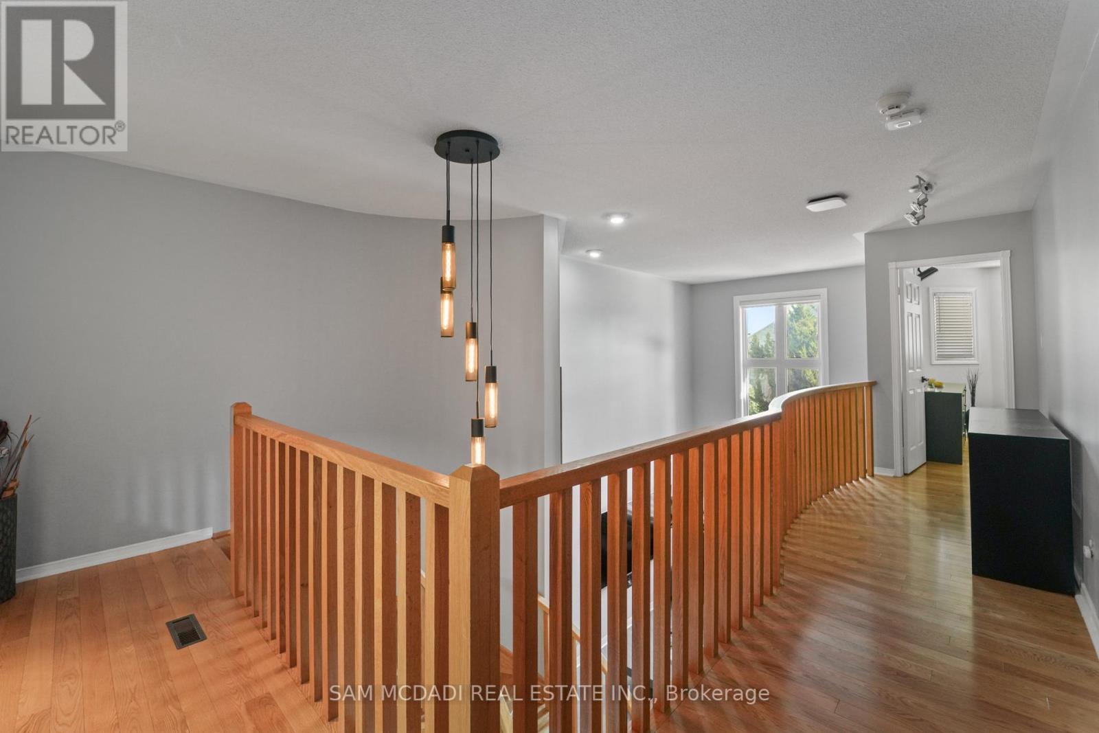 385 Turnberry Crescent, Mississauga, Ontario  L4Z 3W3 - Photo 27 - W12426360