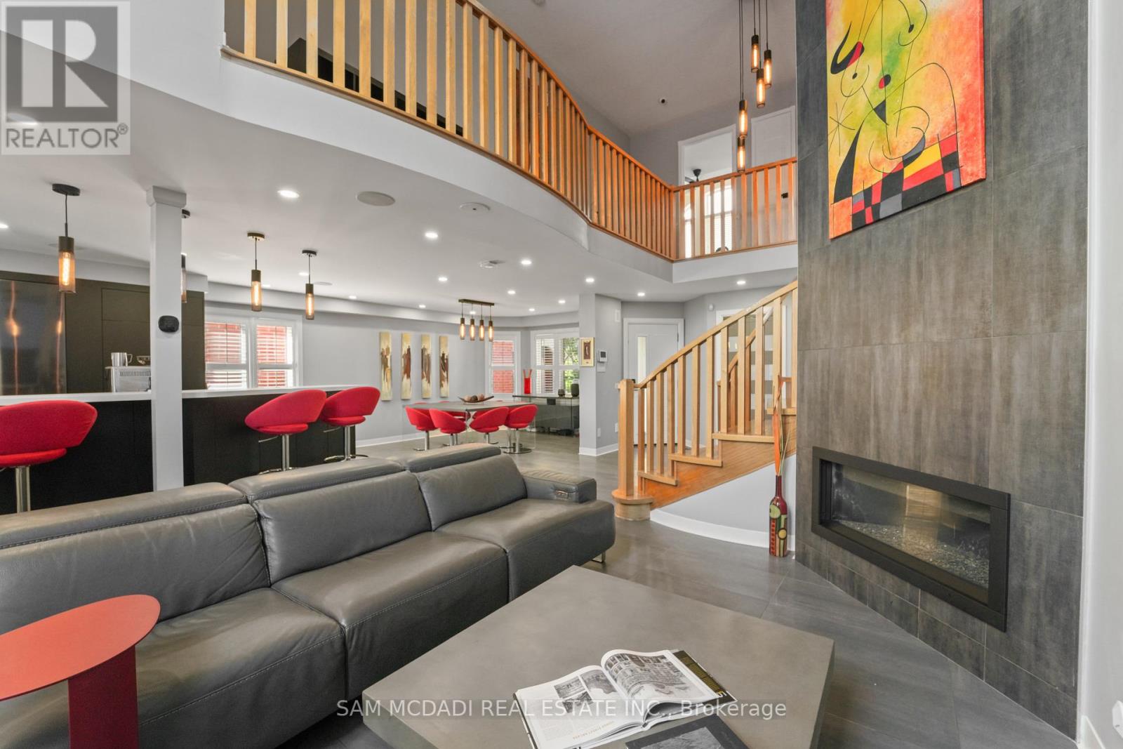 385 Turnberry Crescent, Mississauga, Ontario  L4Z 3W3 - Photo 9 - W12426360