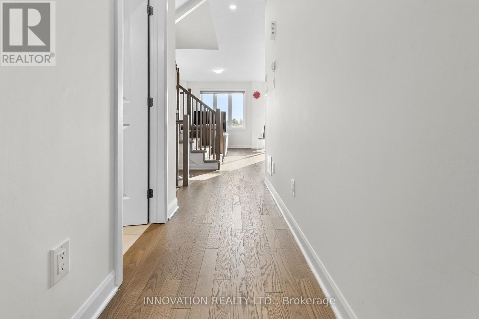 322 Gisborne Place, Ottawa, Ontario  K2W 0L2 - Photo 3 - X12391801