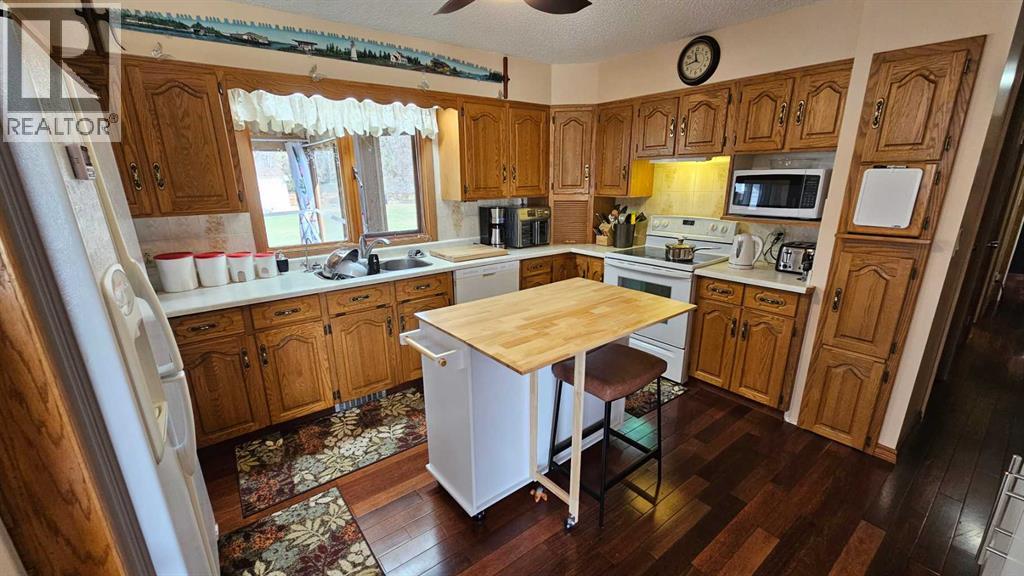 4501 54 Avenue, Castor, Alberta  T0C 0X0 - Photo 12 - A2257810