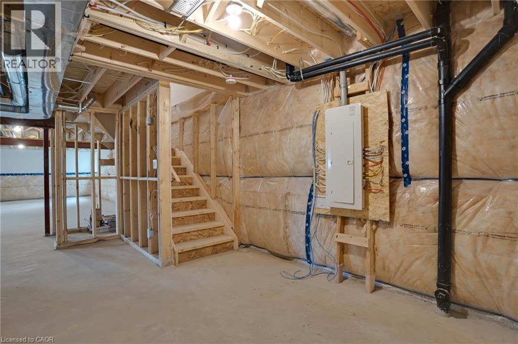 24 Moon Crescent, Cambridge, Ontario  N1S 5B4 - Photo 39 - 40769240