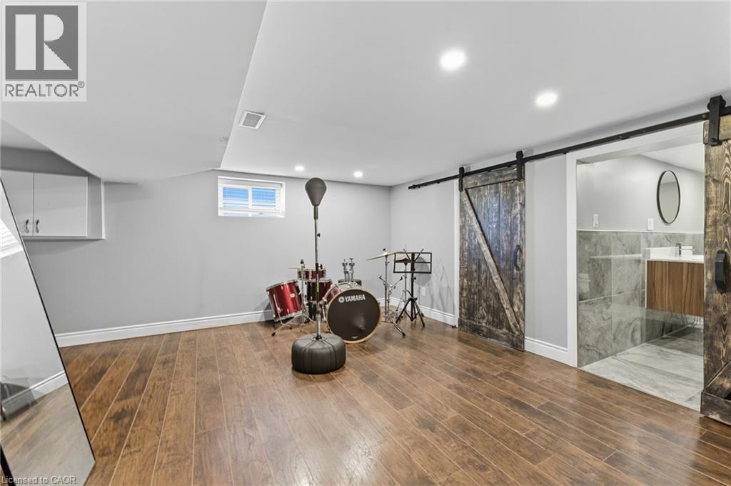 182 Federal Street, Stoney Creek, Ontario  L8E 1N7 - Photo 14 - 40771561