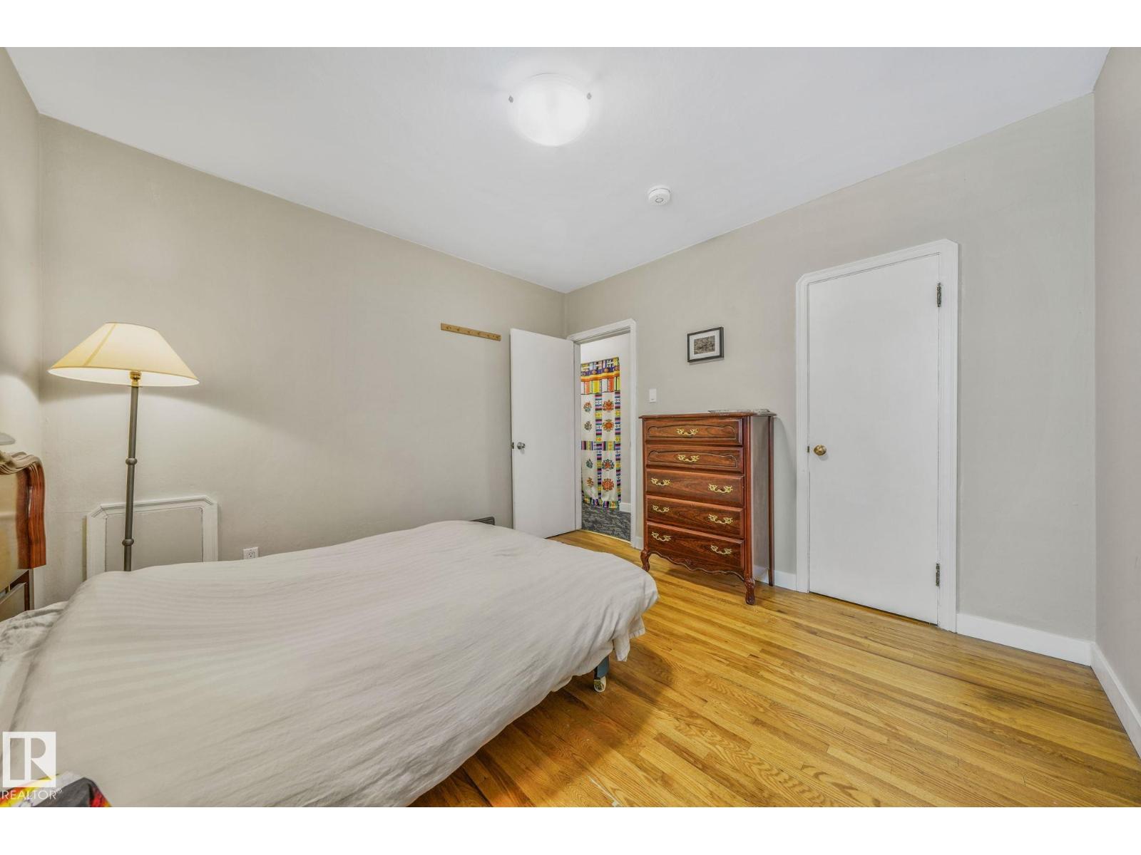 11522 101 St Nw, Edmonton, Alberta  T5G 0E9 - Photo 11 - E4458571