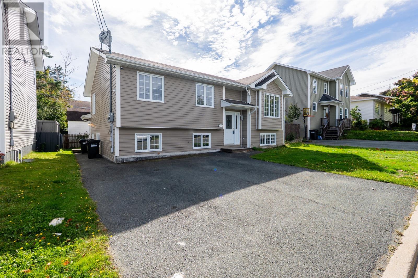 77 Beaver Brook Drive, St. John's, Newfoundland & Labrador  A1S 1E3 - Photo 3 - 1289095