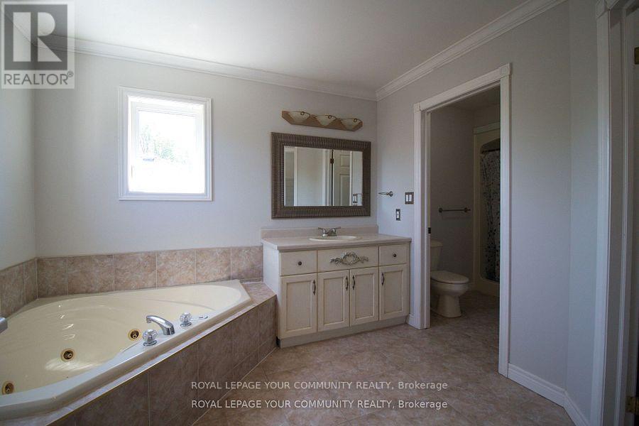 199 Garden Path, Chatham-Kent, Ontario  N7L 5M2 - Photo 30 - X12426230