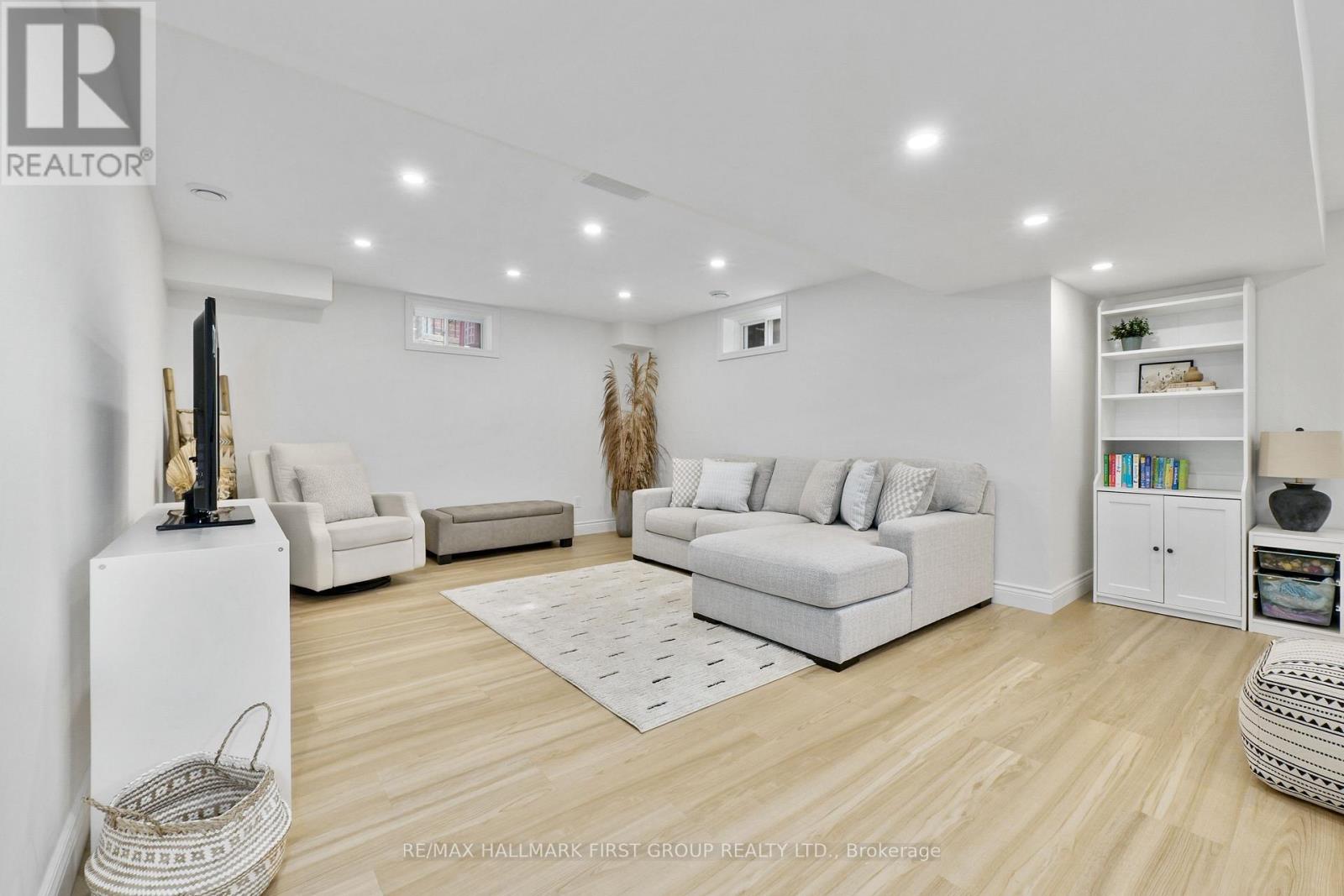 239 Rollings Street, Cobourg, Ontario  K9A 0G8 - Photo 32 - X12426231