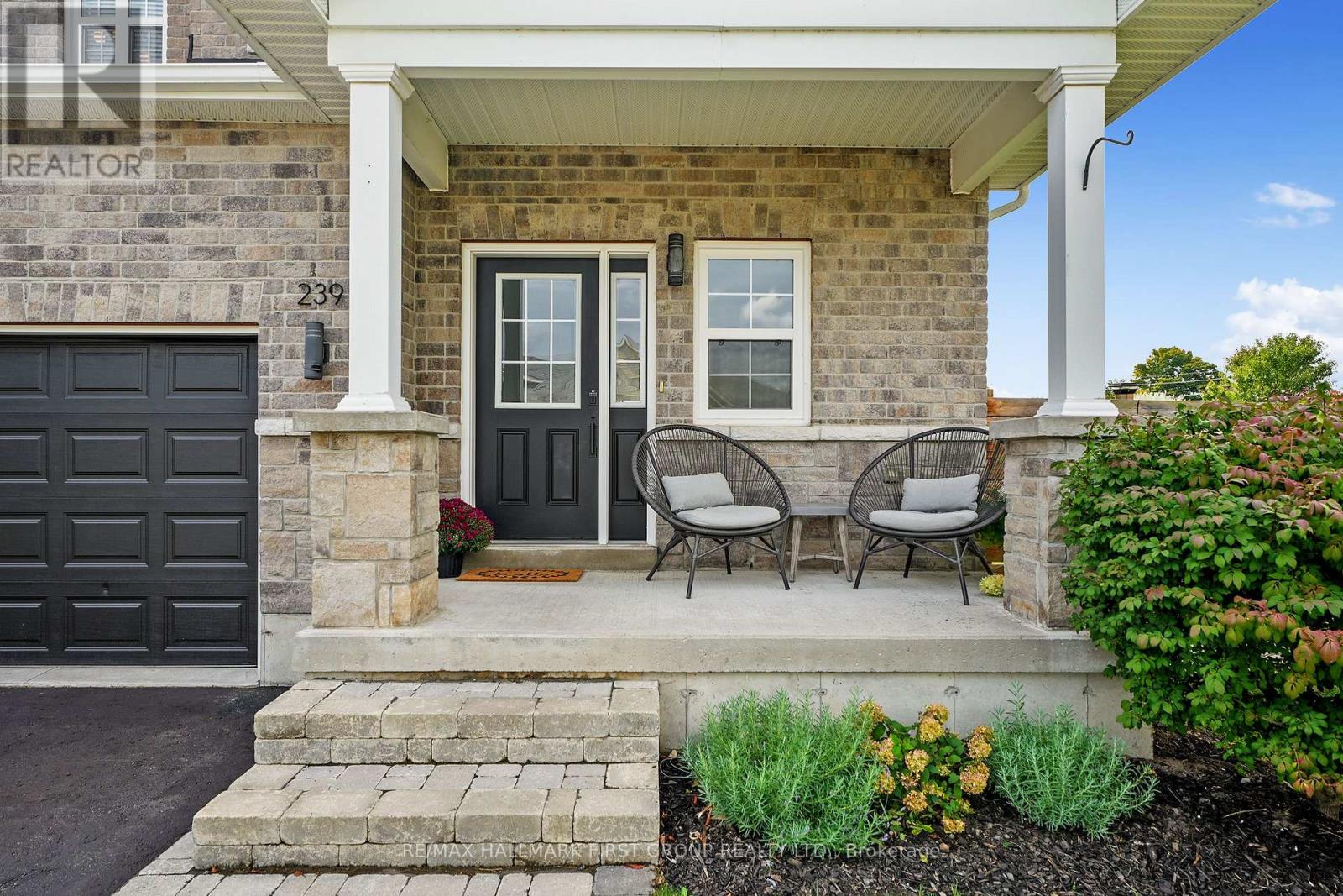 239 Rollings Street, Cobourg, Ontario  K9A 0G8 - Photo 4 - X12426231