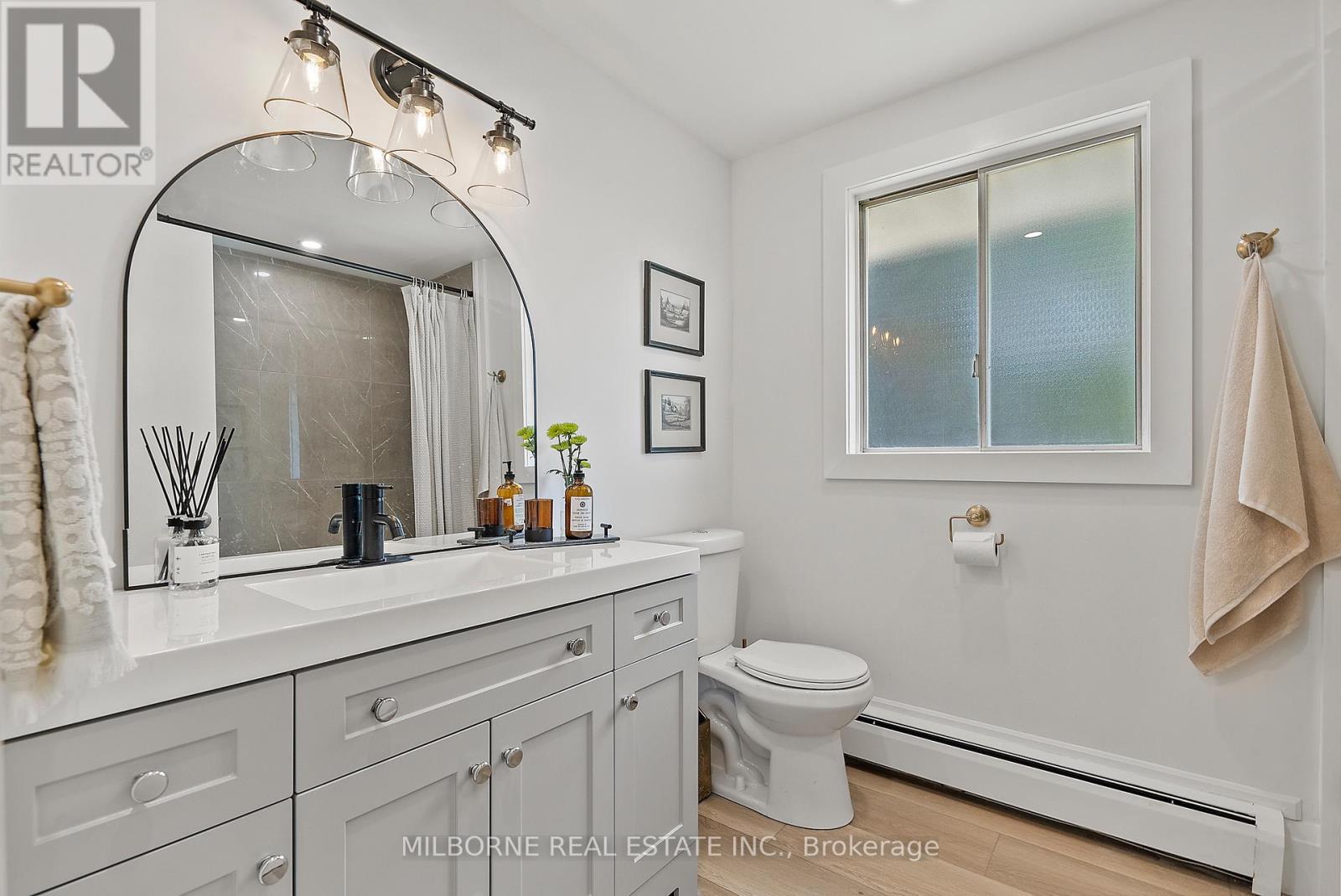 1846 Niagara Stone Road, Niagara-On-The-Lake, Ontario  L0S 1J0 - Photo 16 - X12426311