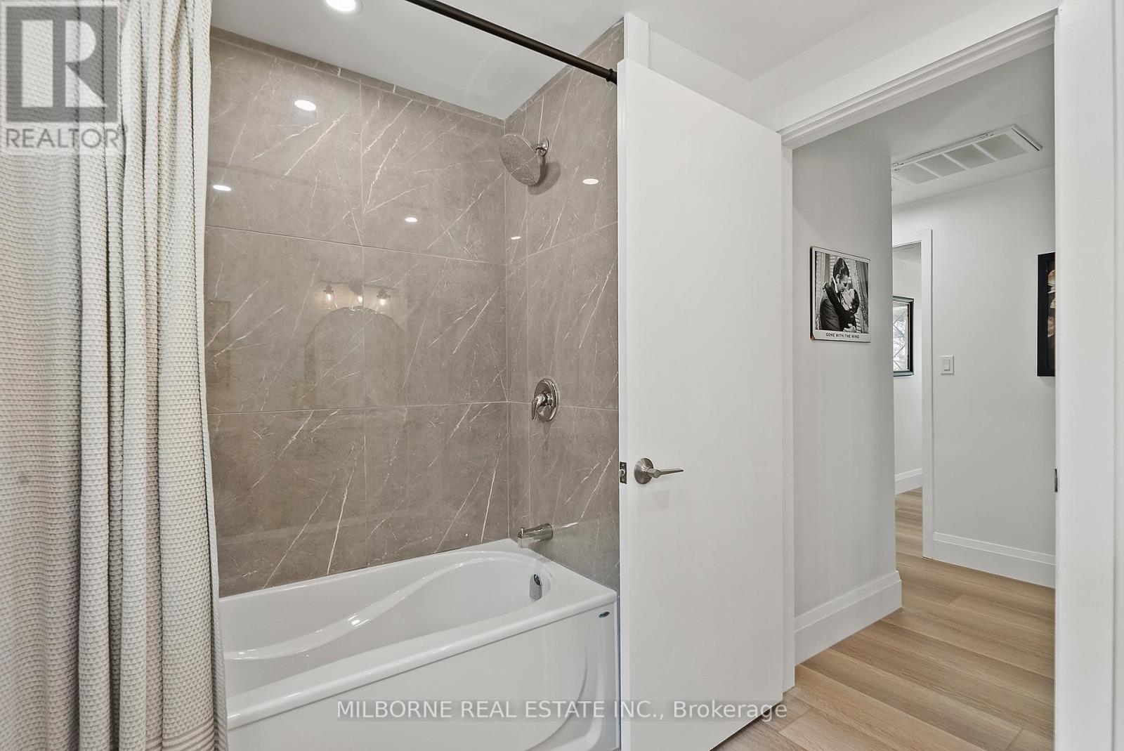 1846 Niagara Stone Road, Niagara-On-The-Lake, Ontario  L0S 1J0 - Photo 17 - X12426311