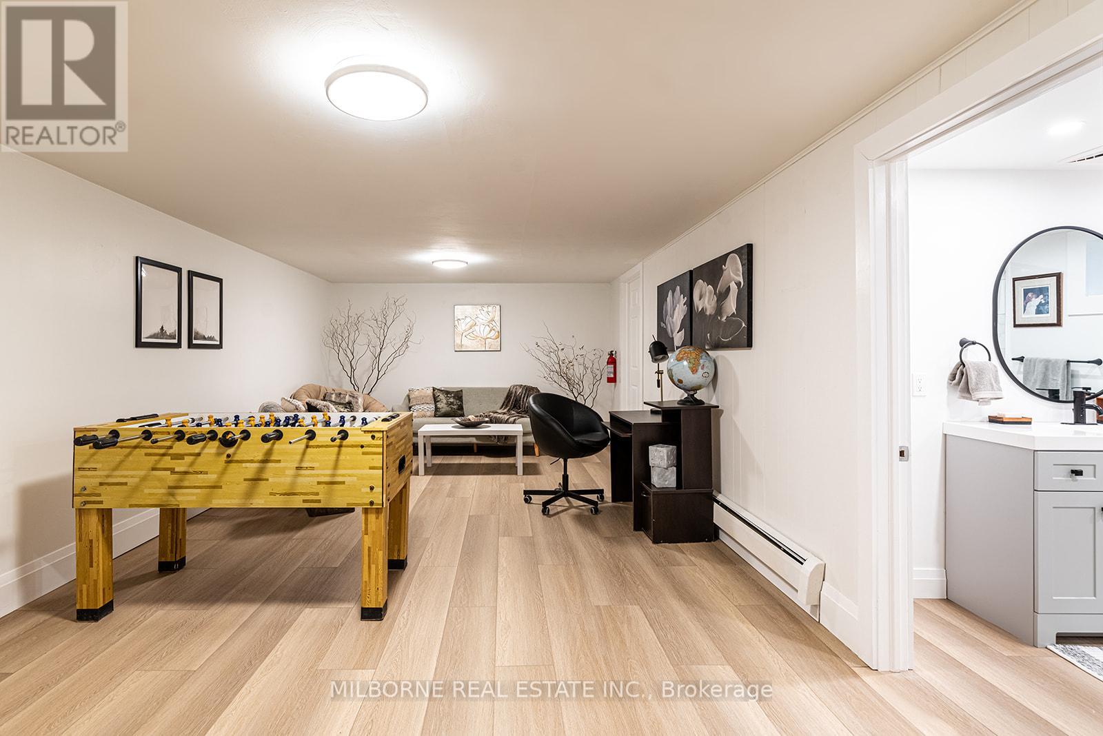 1846 Niagara Stone Road, Niagara-On-The-Lake, Ontario  L0S 1J0 - Photo 25 - X12426311