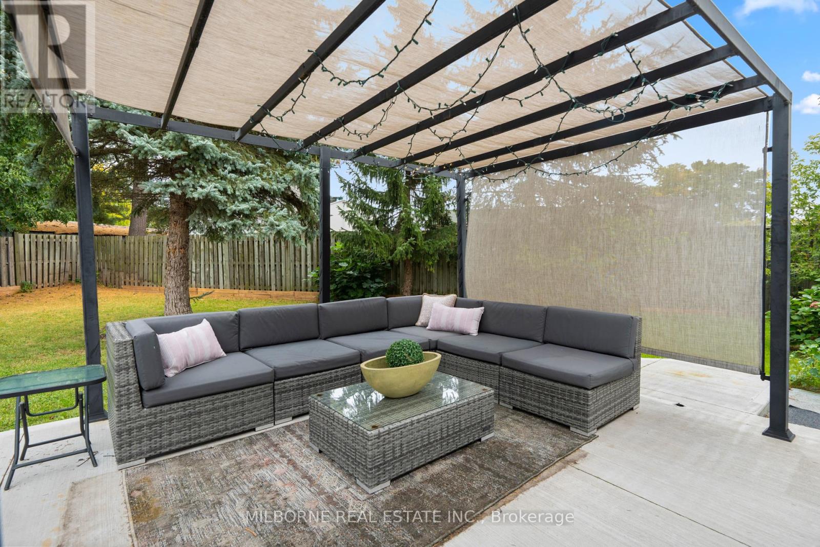 1846 Niagara Stone Road, Niagara-On-The-Lake, Ontario  L0S 1J0 - Photo 31 - X12426311