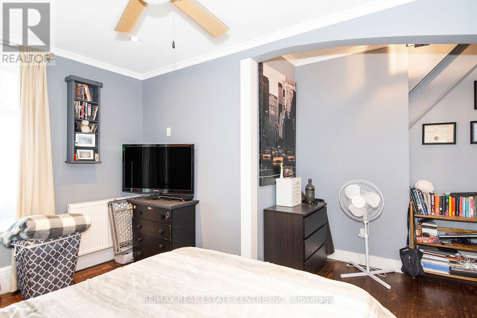 132 First Avenue E, Shelburne, Ontario  L9V 3K1 - Photo 12 - X12426333