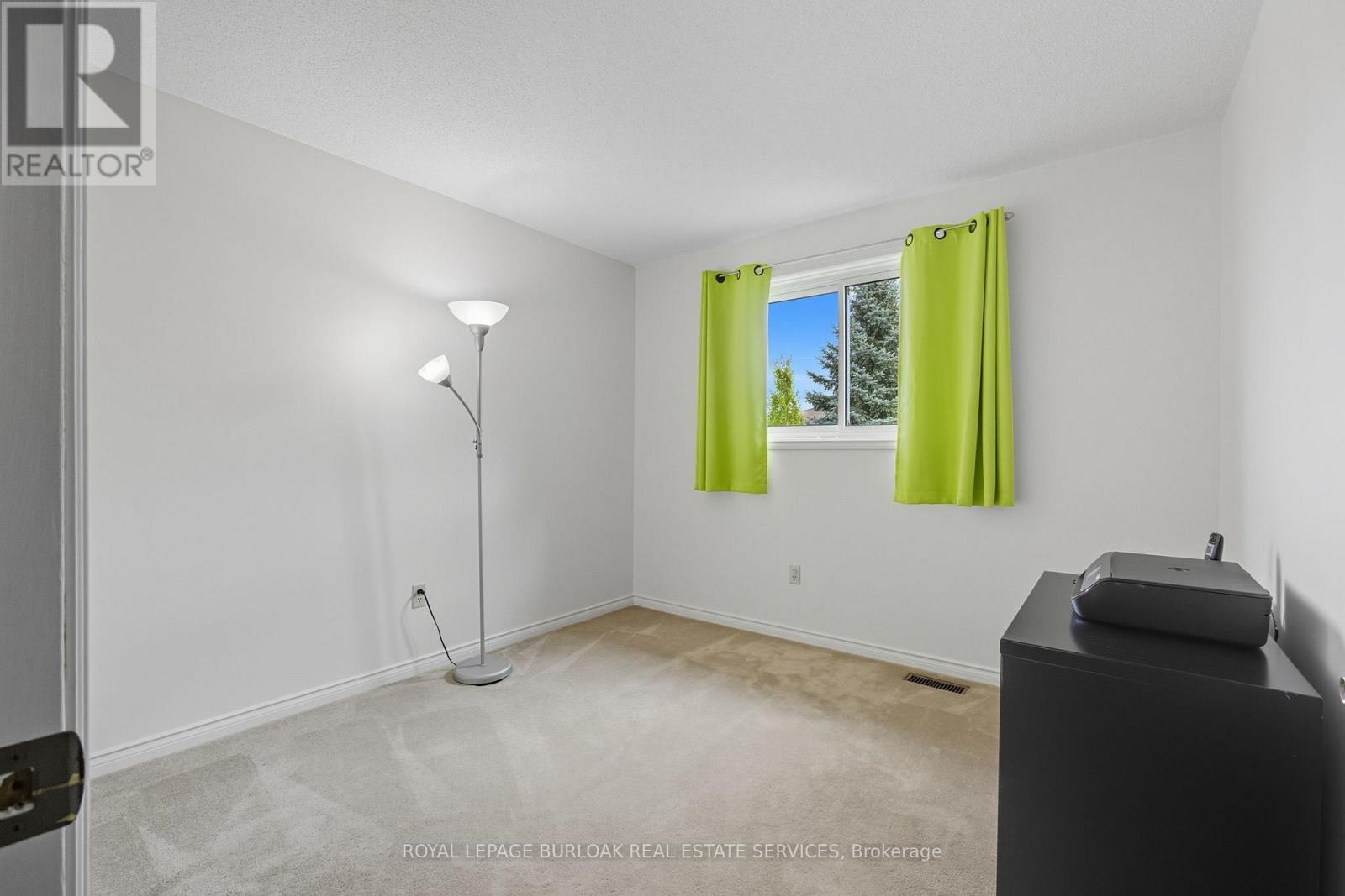 106 Maple Drive, Hamilton, Ontario  L8G 4S4 - Photo 24 - X12426340