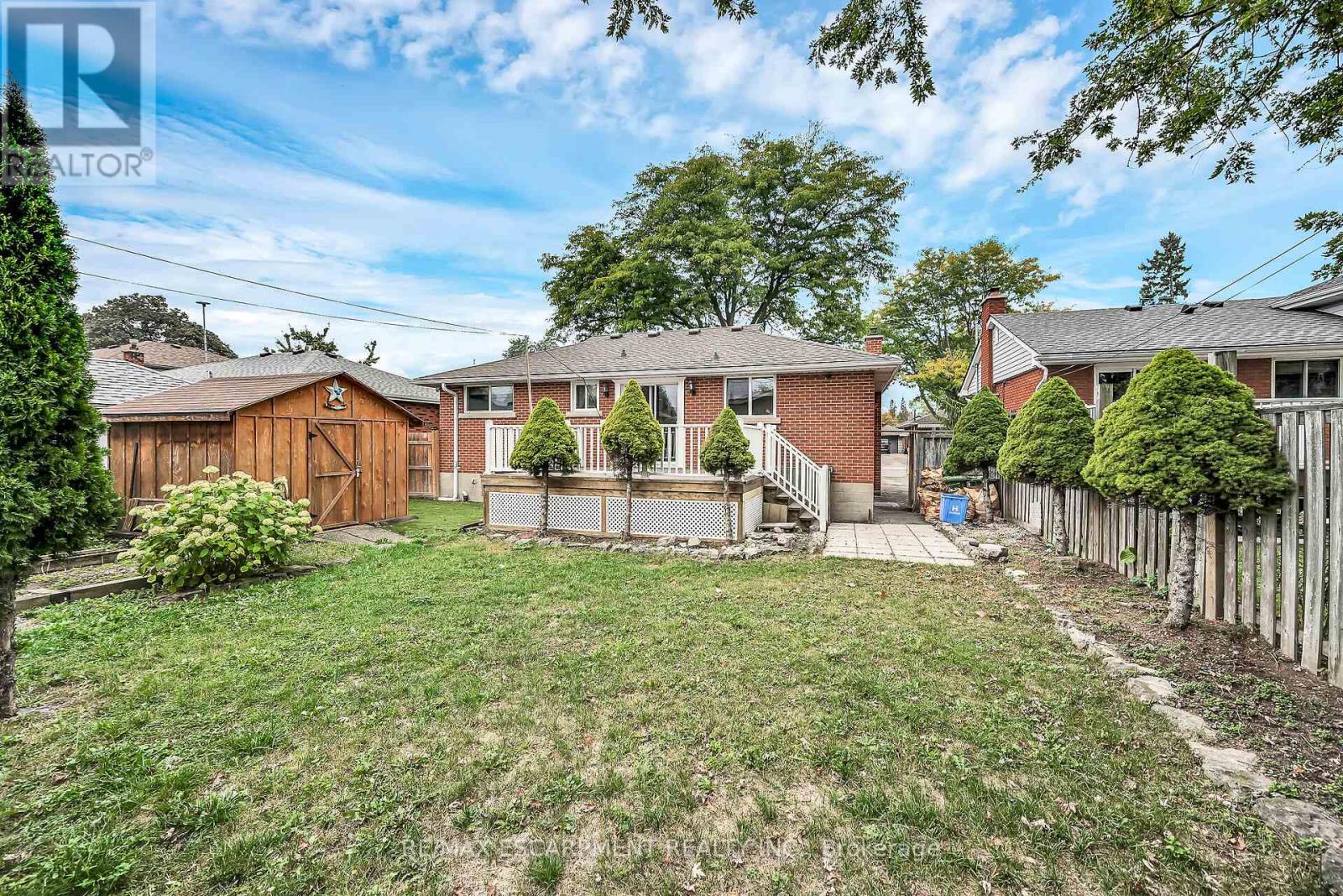 85 East 45th Street, Hamilton, Ontario  L8T 3J9 - Photo 39 - X12426353