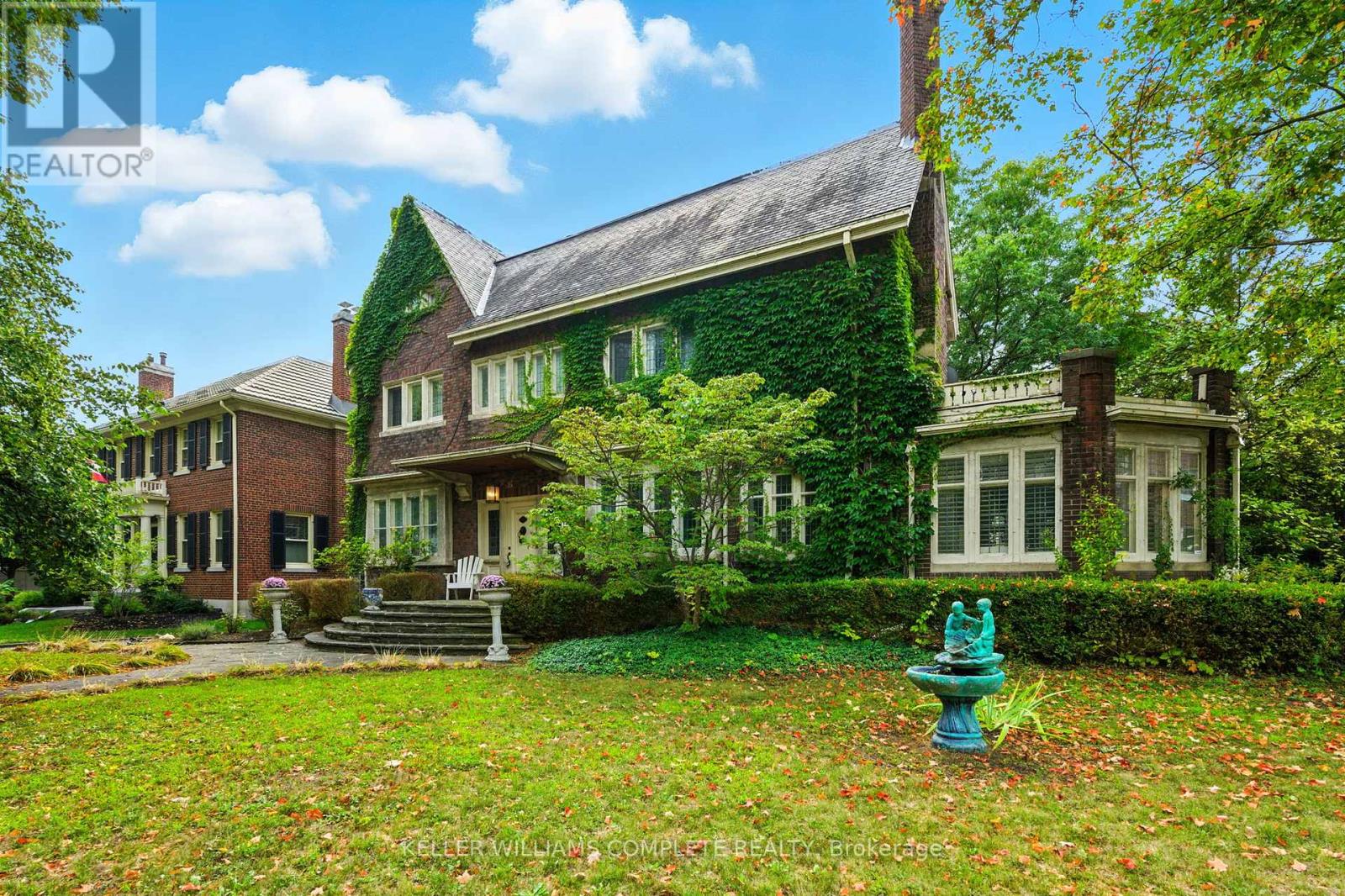 122 Dufferin Avenue, Brant, Ontario  N3T 4R1 - Photo 3 - X12426364