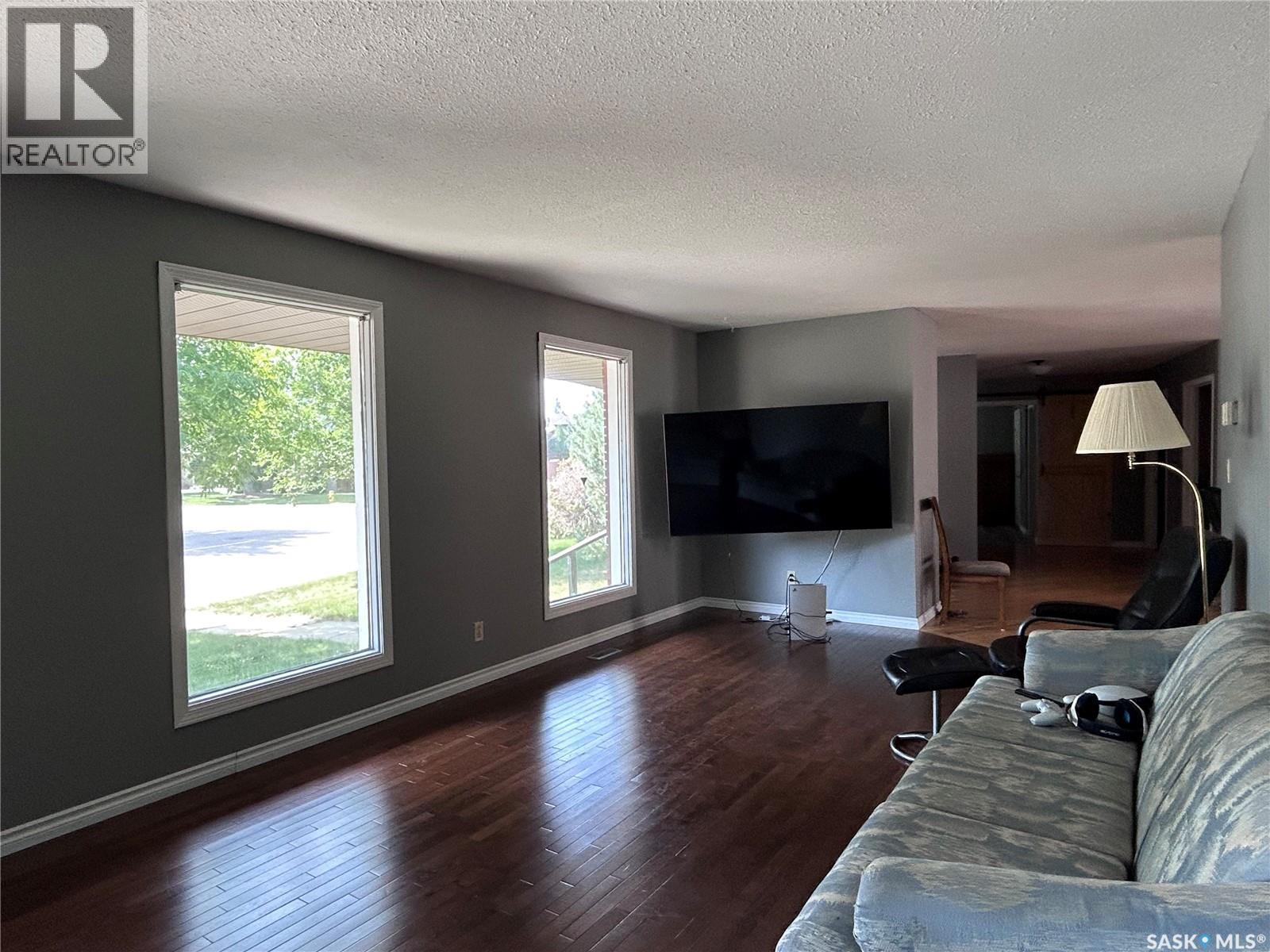 2550 Cardinal Crescent, North Battleford, Saskatchewan  S9A 3W9 - Photo 5 - SK019353