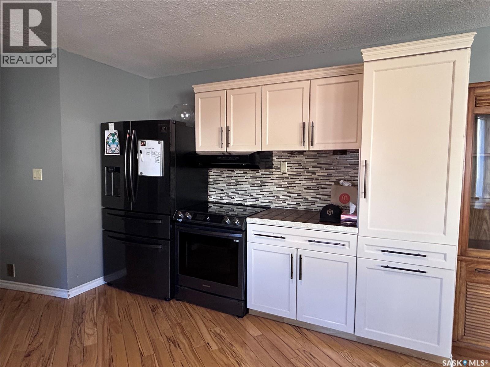2550 Cardinal Crescent, North Battleford, Saskatchewan  S9A 3W9 - Photo 9 - SK019353