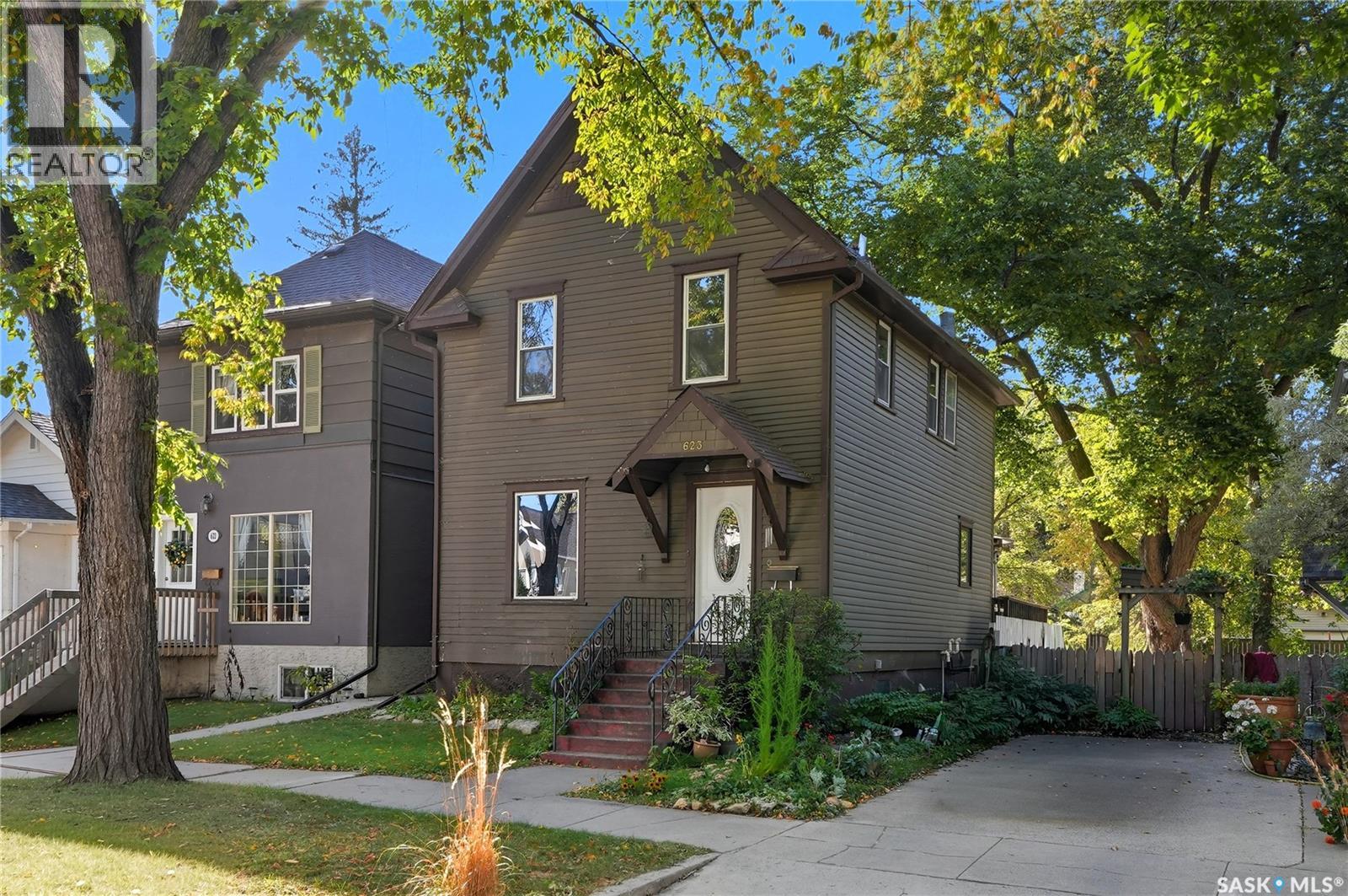 623 8th AVENUE N, Saskatoon, Saskatchewan