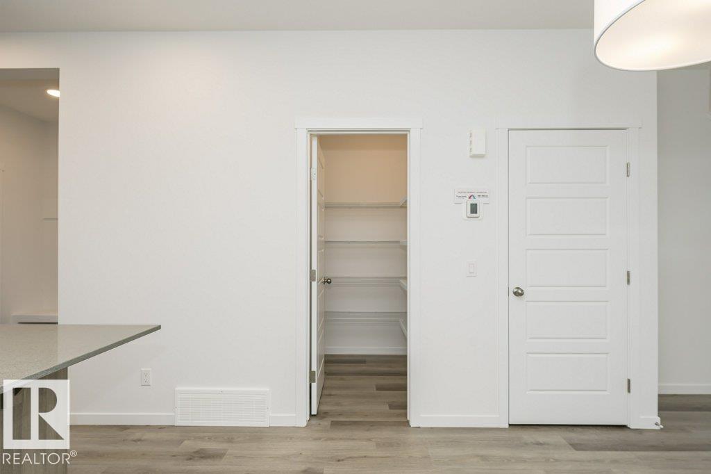326 Edgemont Dr Nw, Edmonton, Alberta  T6M 3G7 - Photo 14 - E4459426