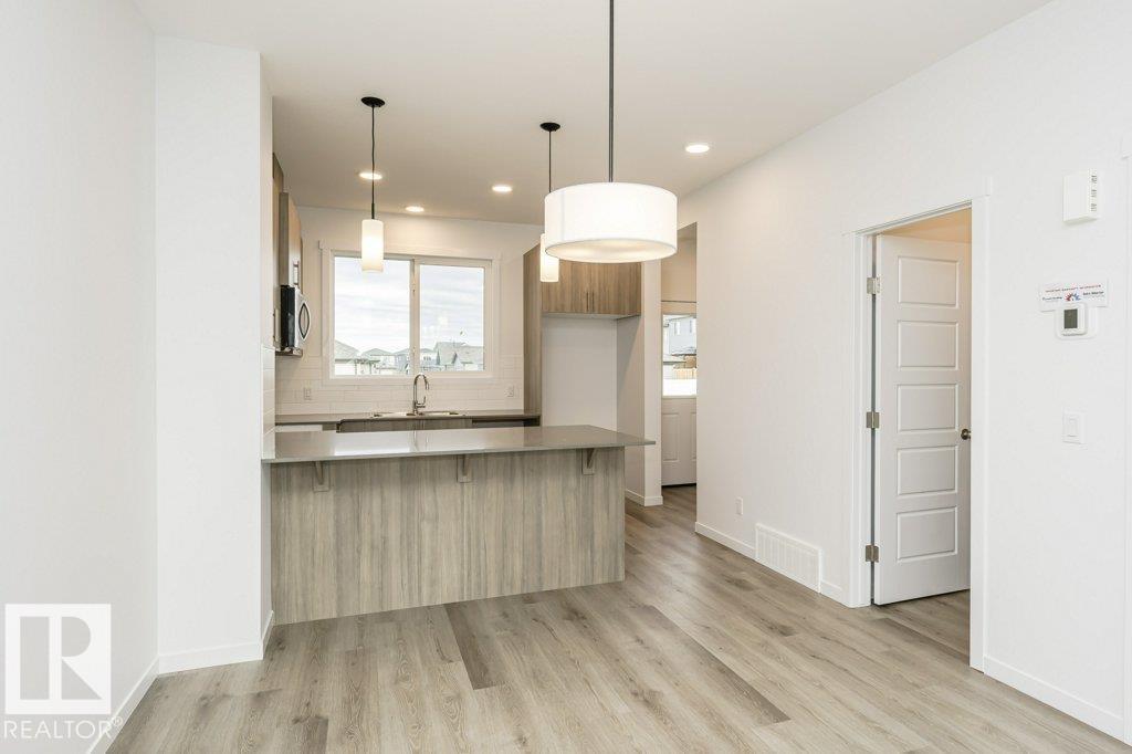 326 Edgemont Dr Nw, Edmonton, Alberta  T6M 3G7 - Photo 3 - E4459426