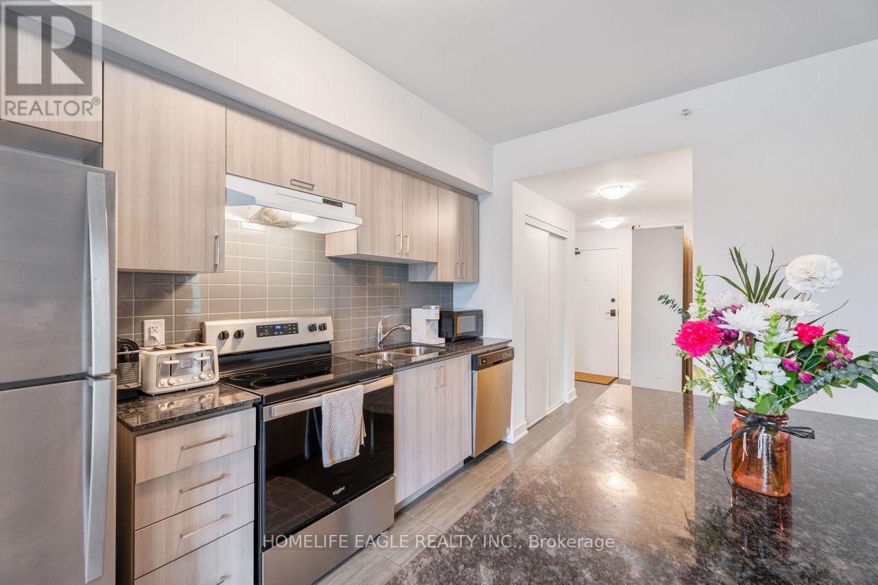 201 - 1 Chef Lane, Barrie, Ontario  L9J 0T1 - Photo 3 - S12417224