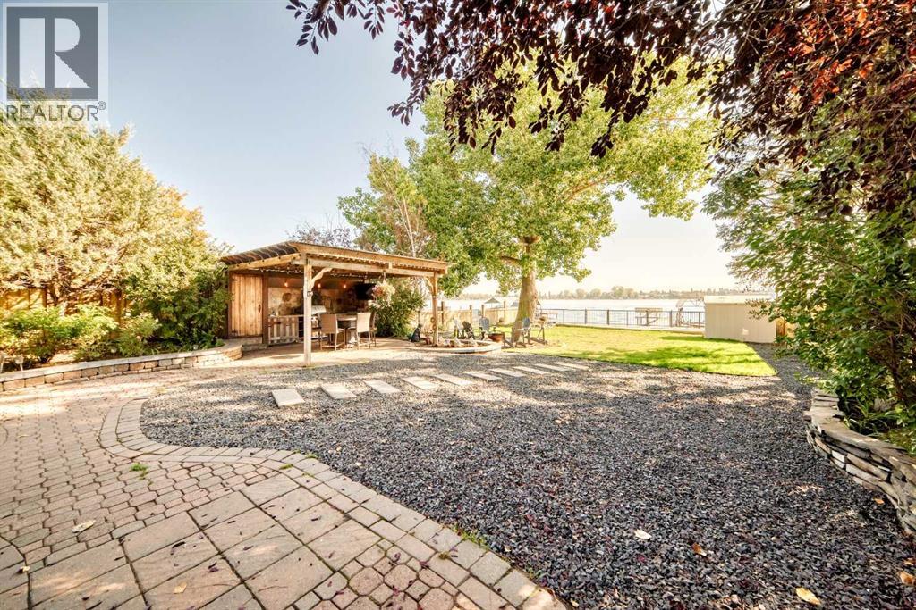 716 West Chestermere Drive, Chestermere, Alberta  T1X 1B5 - Photo 37 - A2259560