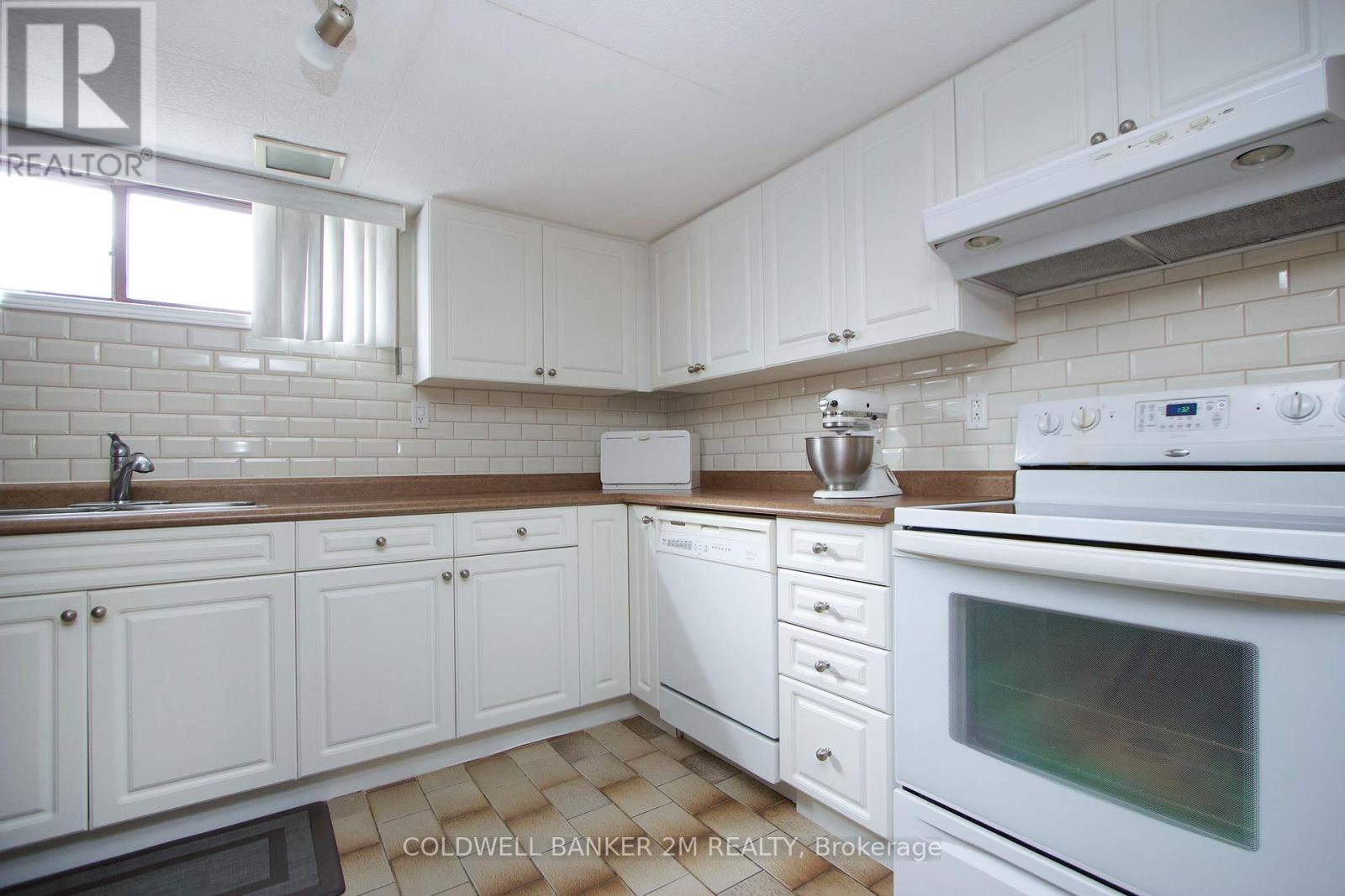 624 Gibbons Street, Oshawa, Ontario  L1J 4Z8 - Photo 18 - E12426613