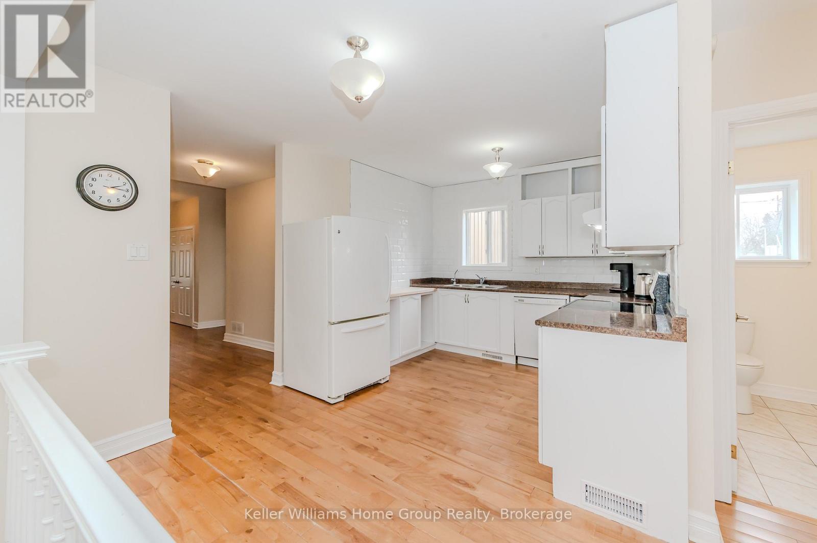 196 Eastern Avenue, Halton Hills (Ac Acton), Ontario  L7J 2E7 - Photo 13 - W12426500