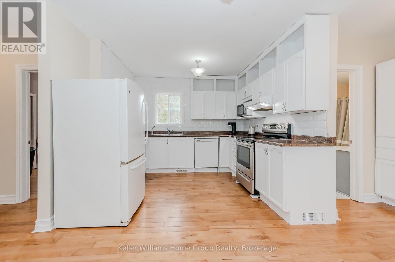 196 Eastern Avenue, Halton Hills (Ac Acton), Ontario  L7J 2E7 - Photo 15 - W12426500