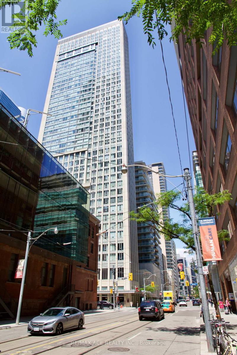 4004 - 210 VICTORIA STREET, Toronto, Ontario