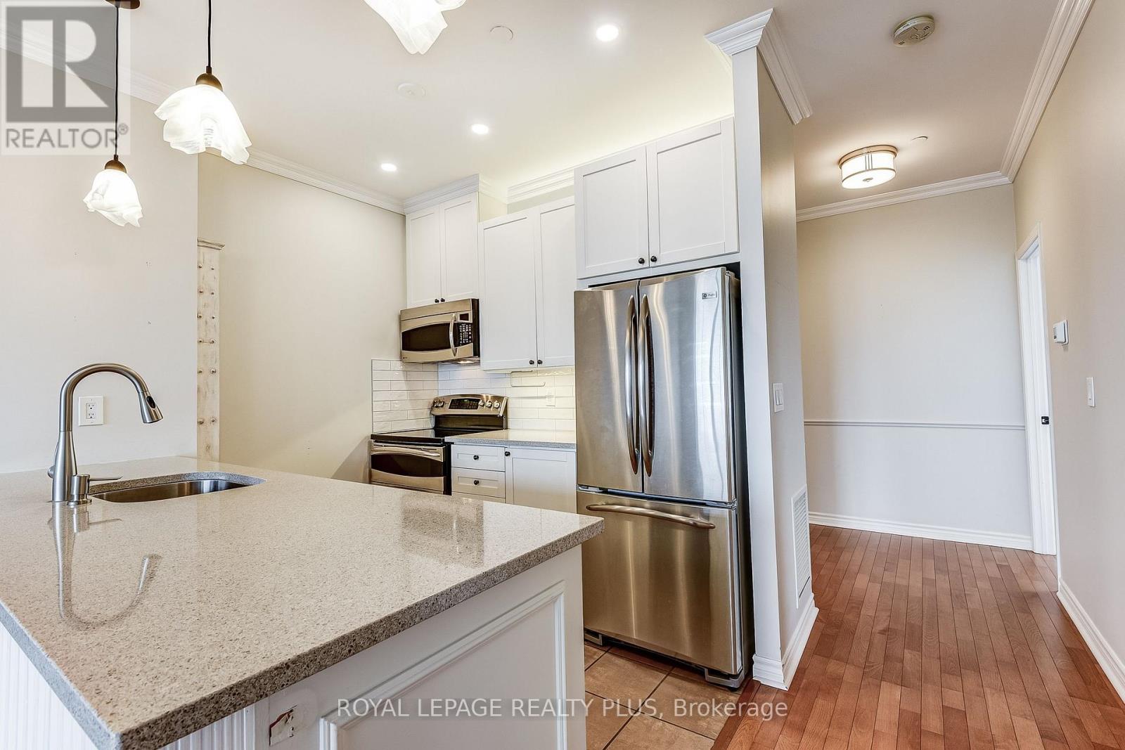 715 - 980 Yonge Street, Toronto, Ontario  M4W 3V8 - Photo 11 - C12426456