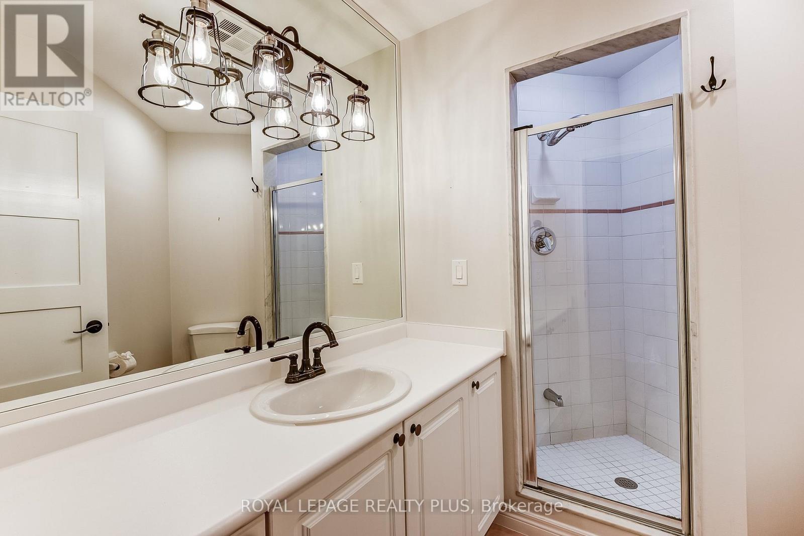 715 - 980 Yonge Street, Toronto, Ontario  M4W 3V8 - Photo 27 - C12426456