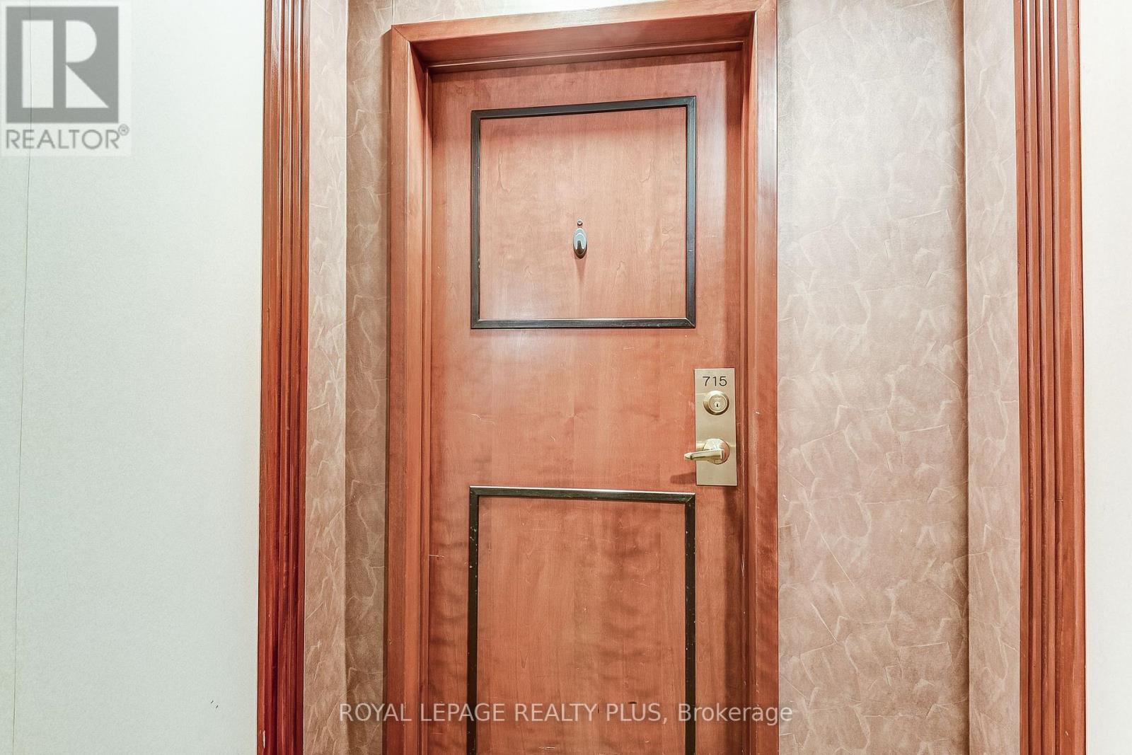 715 - 980 Yonge Street, Toronto, Ontario  M4W 3V8 - Photo 5 - C12426456