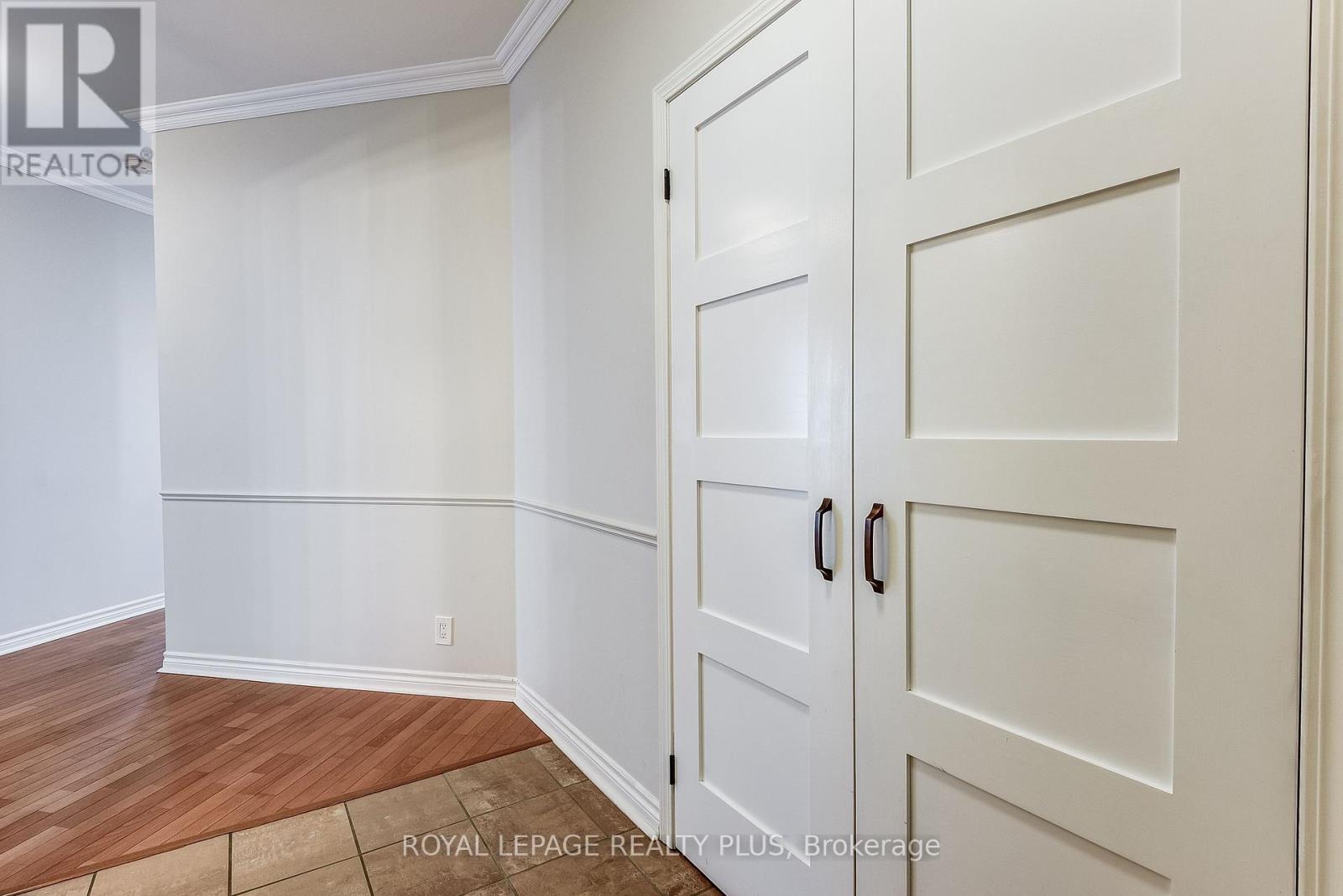 715 - 980 Yonge Street, Toronto, Ontario  M4W 3V8 - Photo 6 - C12426456