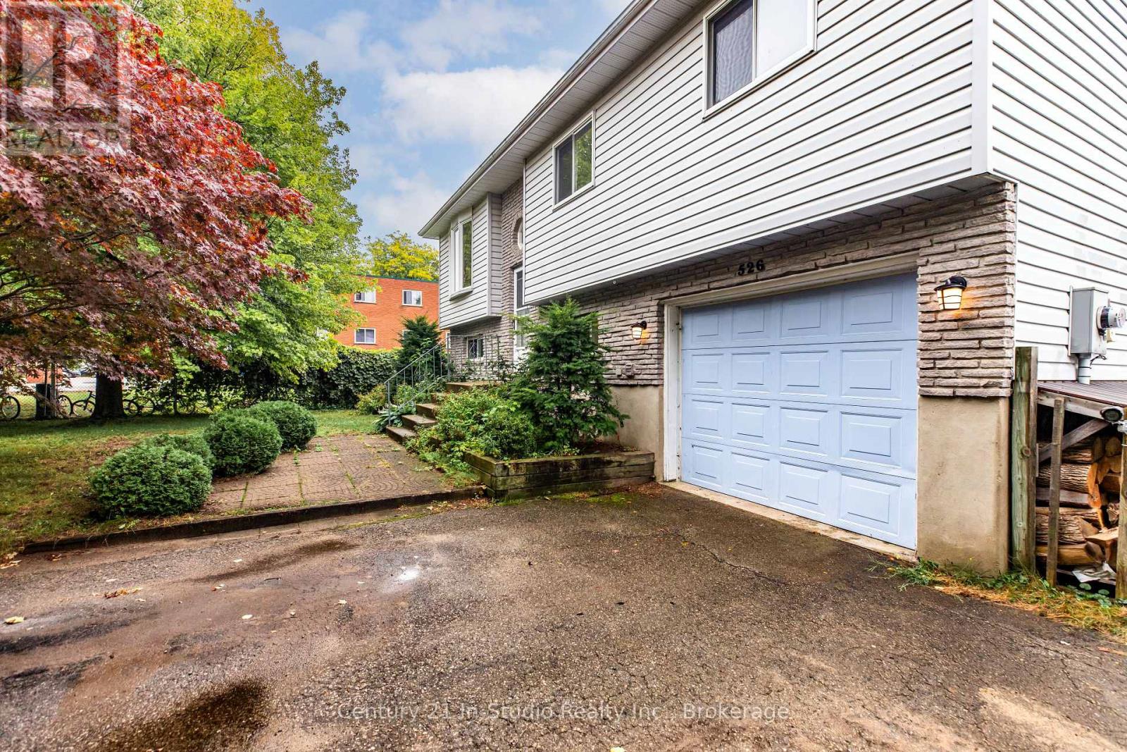 526 Crawford Street, Saugeen Shores, Ontario  N0H 2C2 - Photo 37 - X12426573