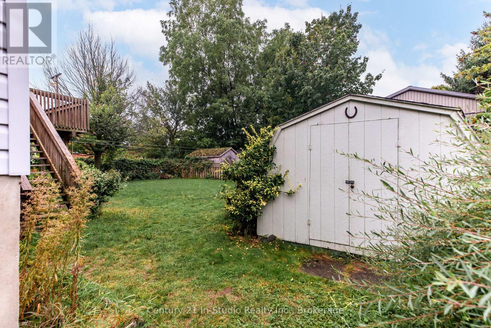 526 Crawford Street, Saugeen Shores, Ontario  N0H 2C2 - Photo 41 - X12426573