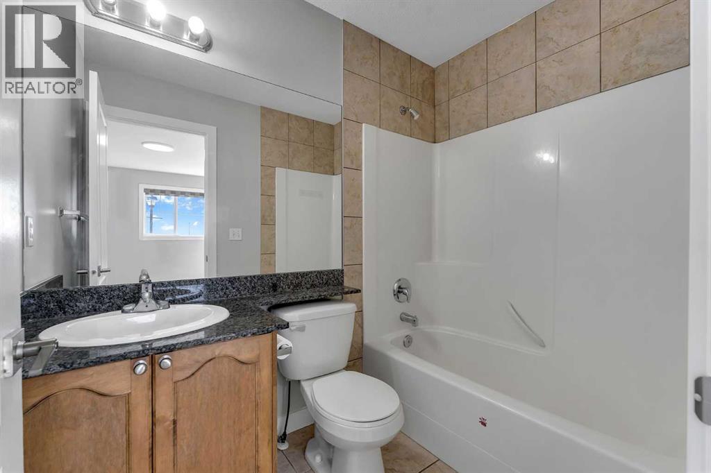 117 Cove Hill, Chestermere, Alberta  T1X 1S7 - Photo 26 - A2259760