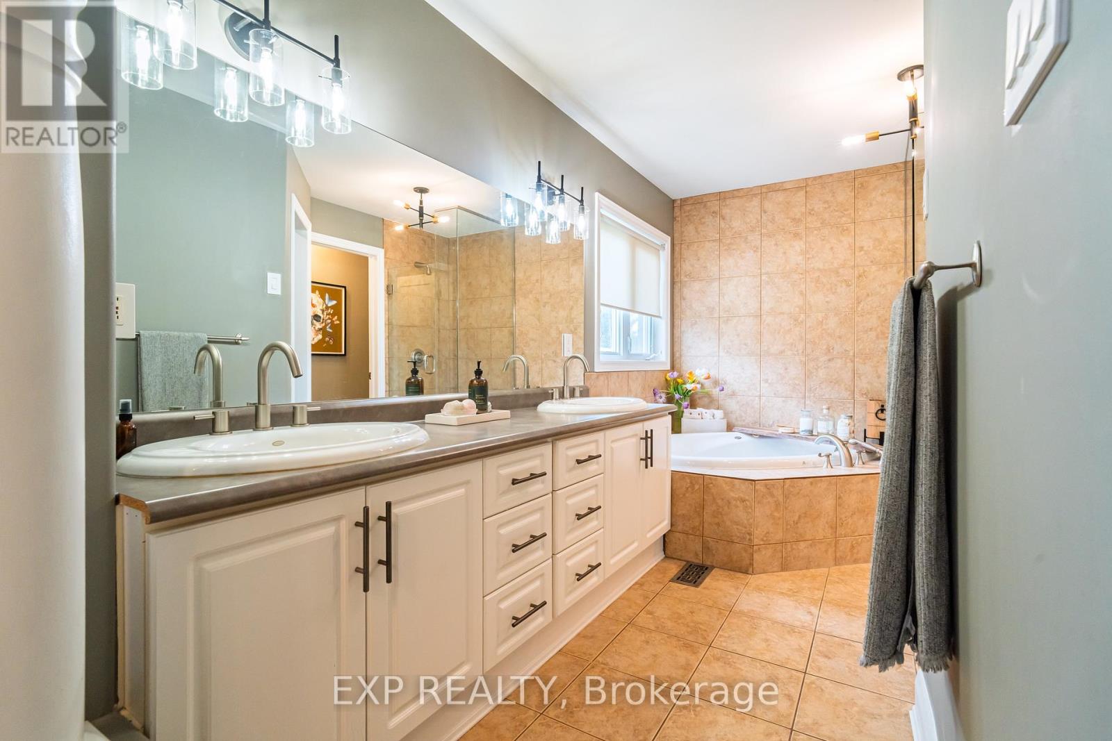1466 Rhea Place, Ottawa, Ontario  K1V 1H1 - Photo 25 - X12426481