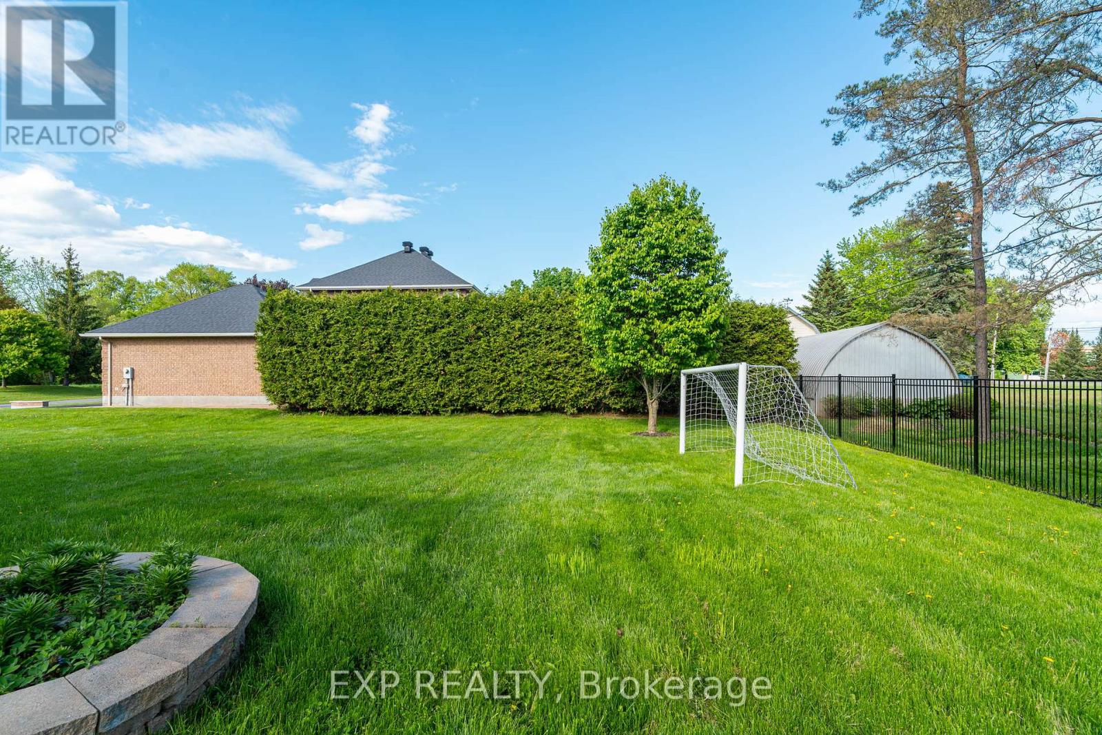 1466 Rhea Place, Ottawa, Ontario  K1V 1H1 - Photo 40 - X12426481