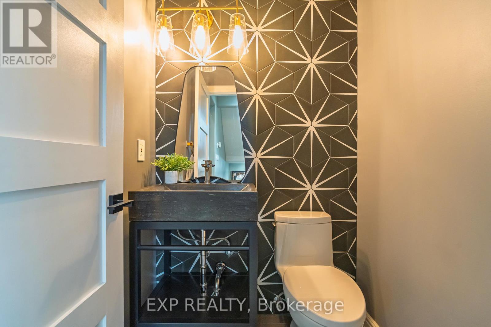 1466 Rhea Place, Ottawa, Ontario  K1V 1H1 - Photo 8 - X12426481