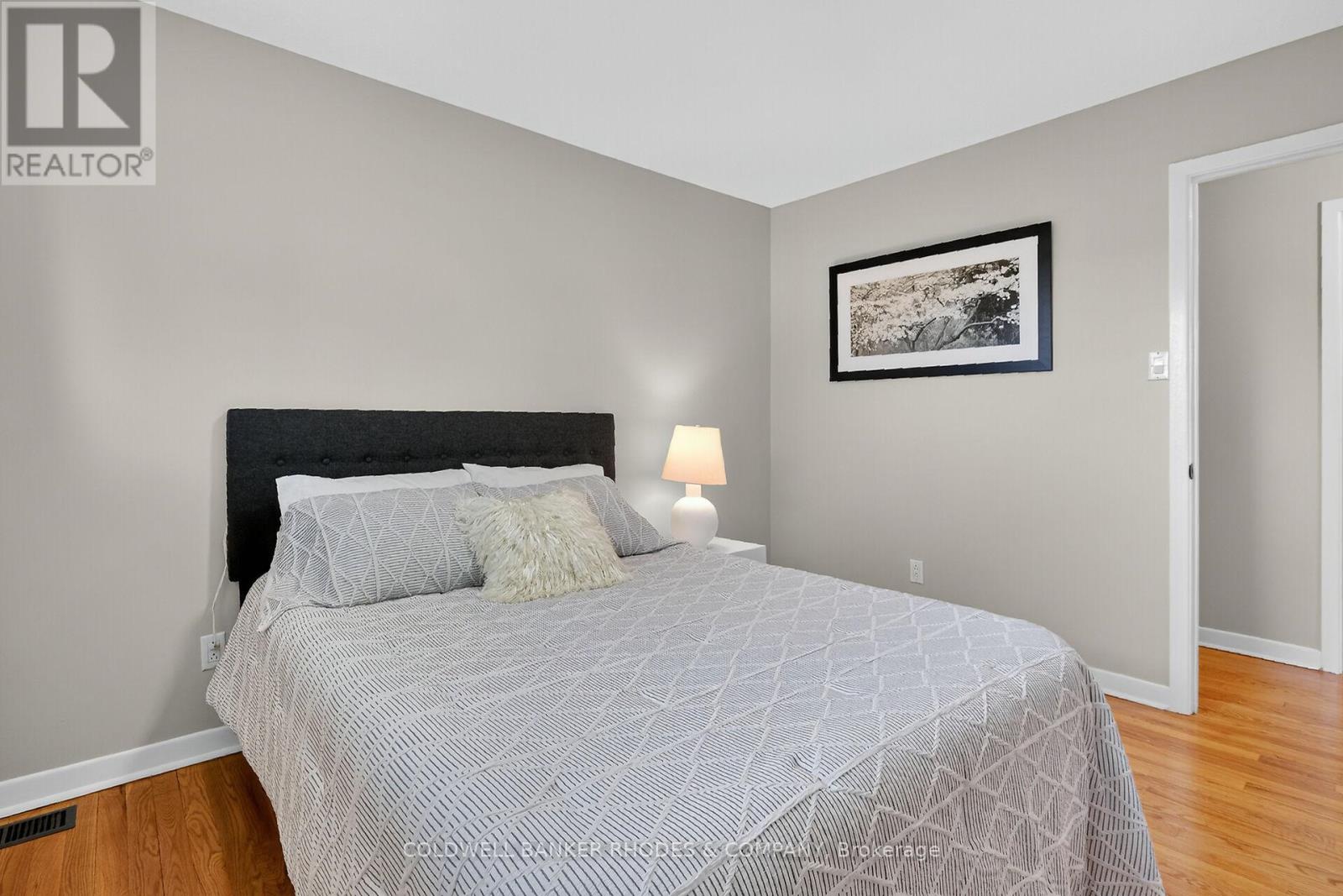 11 Willeth Avenue, Ottawa, Ontario  K2E 5C2 - Photo 23 - X12426494