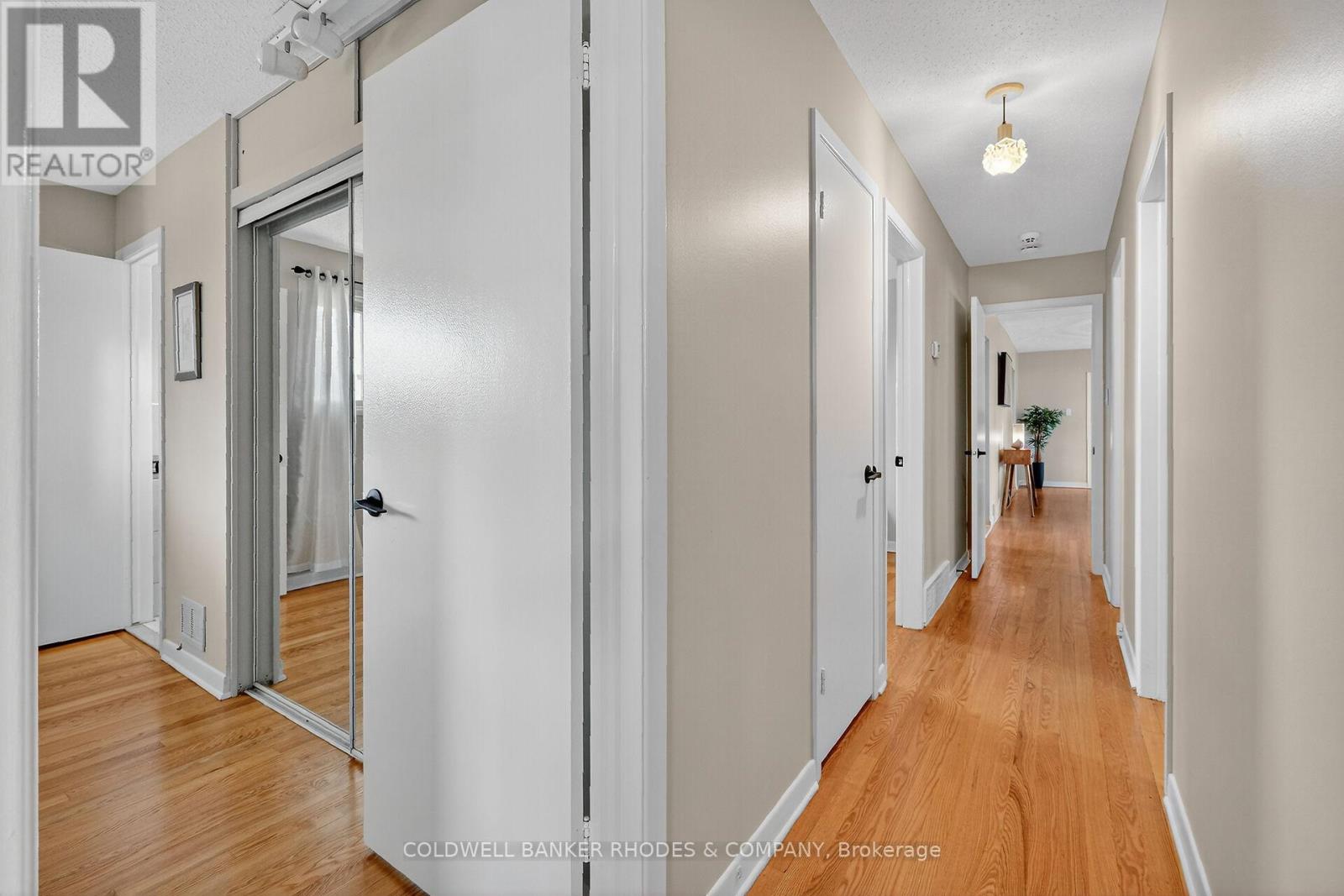 11 Willeth Avenue, Ottawa, Ontario  K2E 5C2 - Photo 28 - X12426494