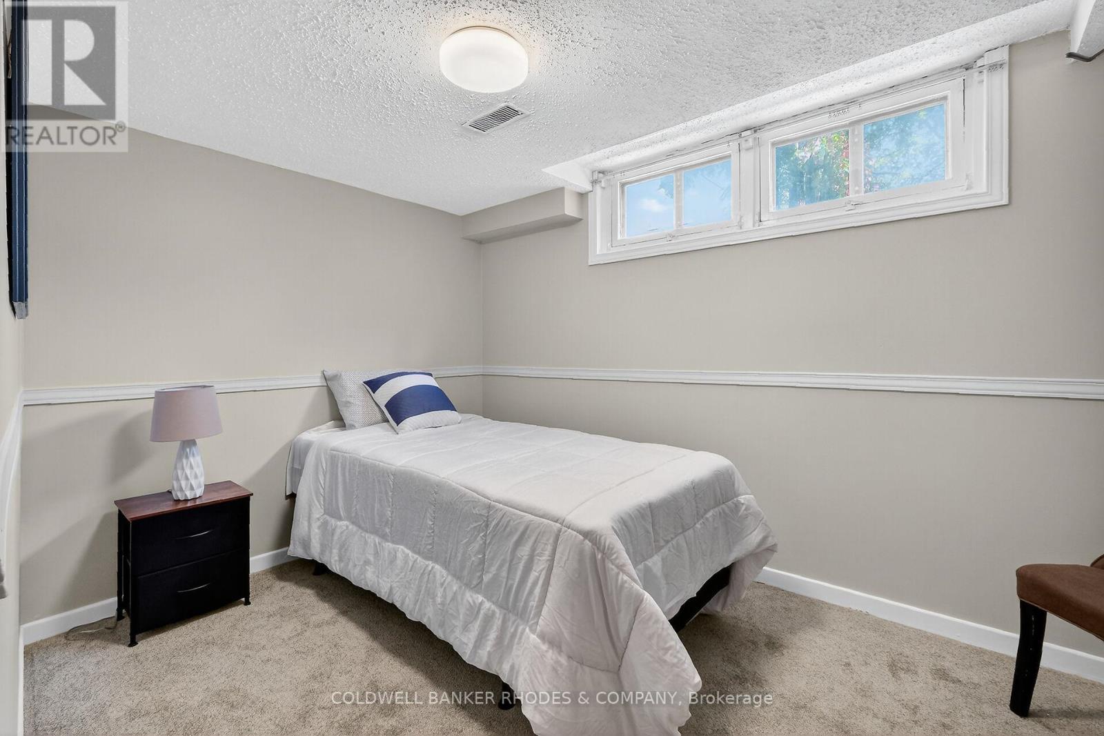 11 Willeth Avenue, Ottawa, Ontario  K2E 5C2 - Photo 46 - X12426494