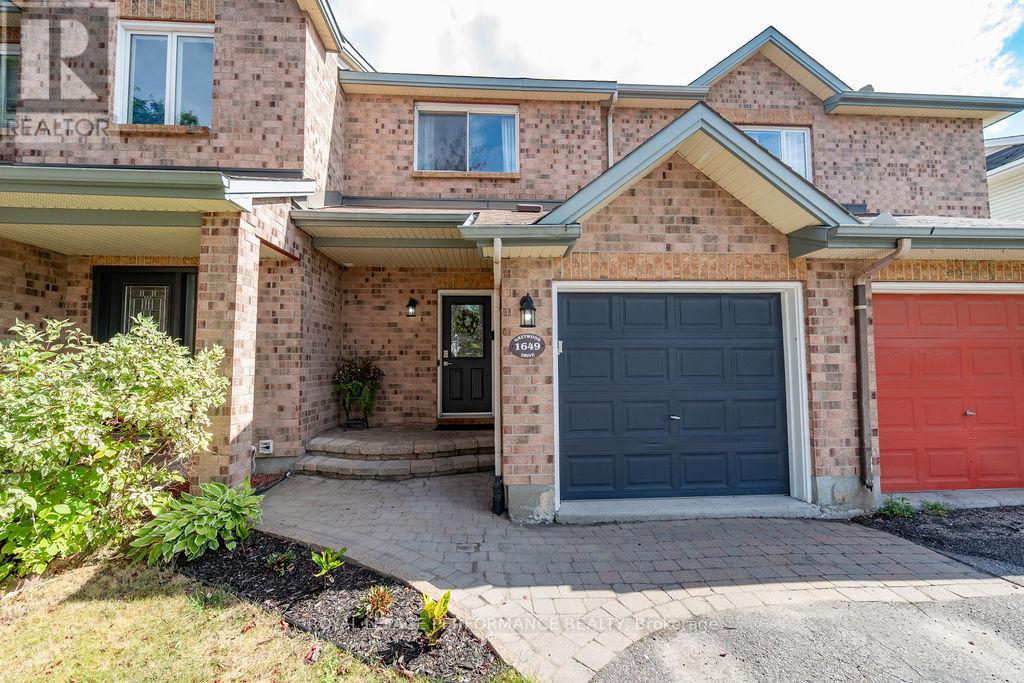 1649 GREYWOOD DRIVE, Ottawa, Ontario