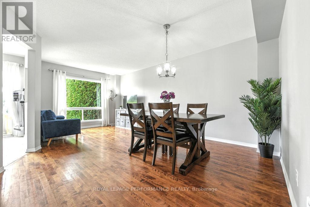1649 Greywood Drive, Ottawa, Ontario  K1C 7L9 - Photo 6 - X12426542