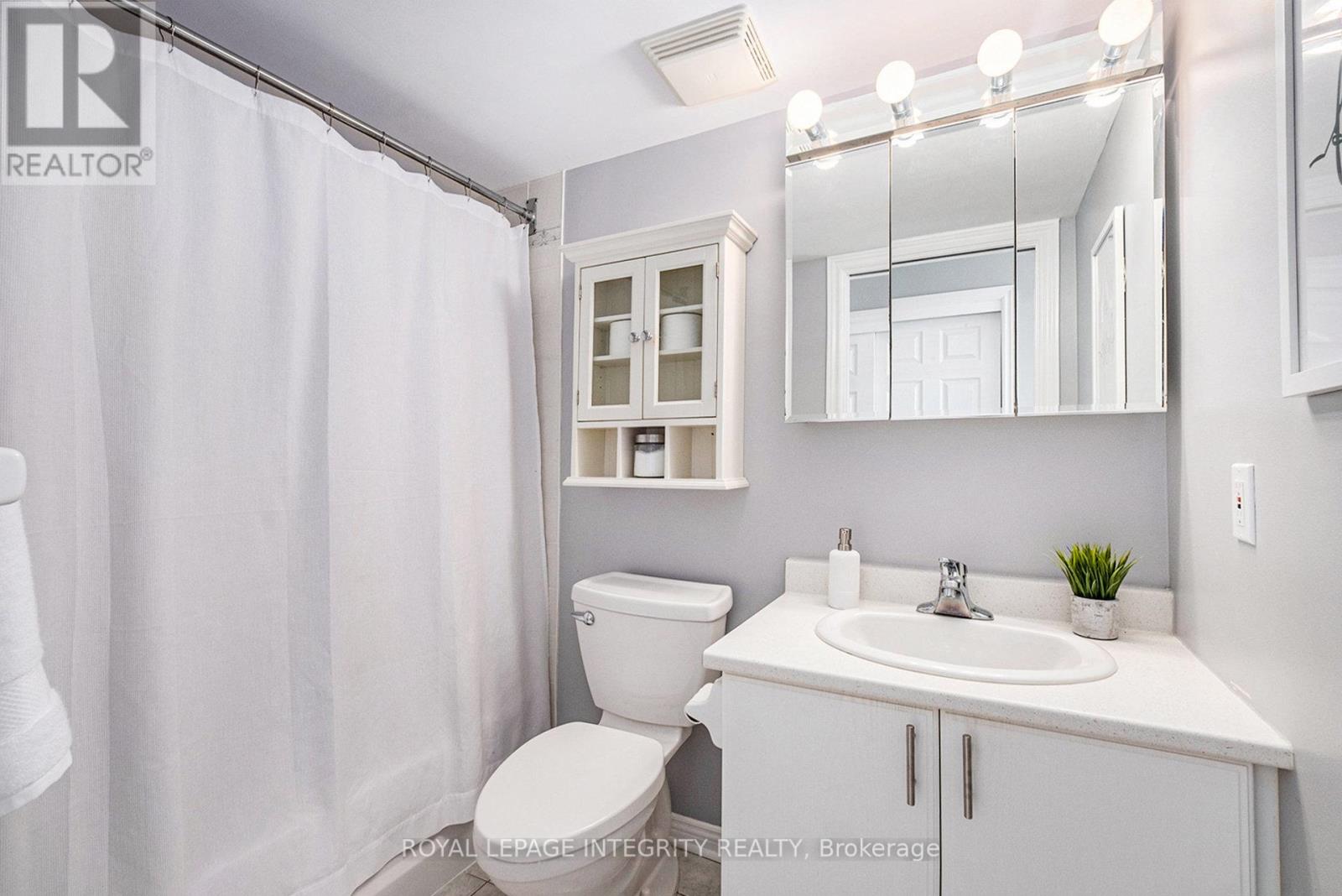 303 - 1 Meridian Place, Ottawa, Ontario  K2G 6N1 - Photo 17 - X12426620