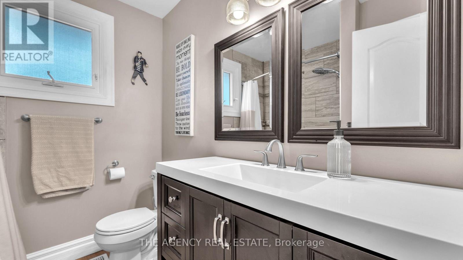 77 Southview Crescent, London South, Ontario  N6J 3L6 - Photo 13 - X12426468