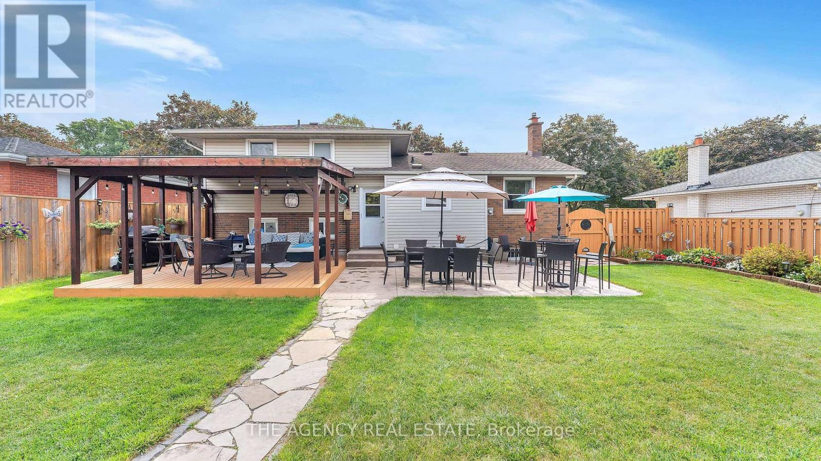 77 Southview Crescent, London South, Ontario  N6J 3L6 - Photo 31 - X12426468